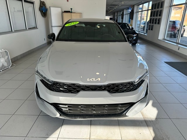 2022 Kia K5 GT-Line photo 2