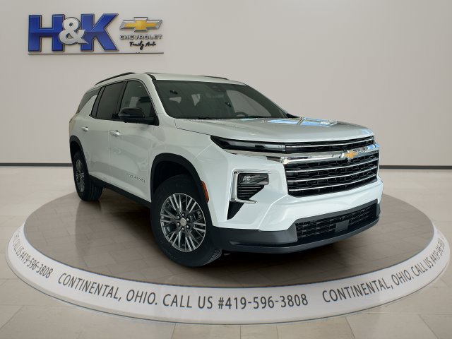 2027 Chevrolet Traverse LT FWD