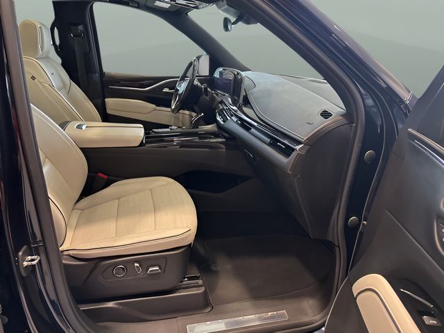 2021 Cadillac Escalade Sport - Photo 22