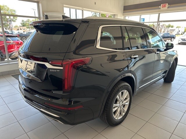 2024 Cadillac XT6 Luxury photo 4