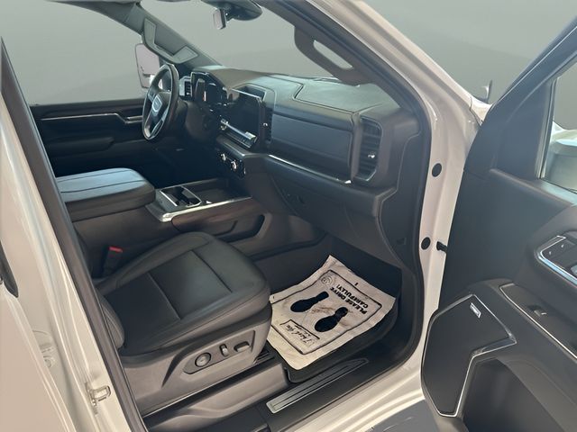 2024 GMC Sierra 2500HD SLT - Photo 17