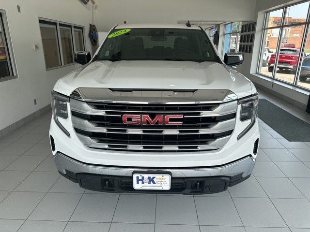 Used 2024 GMC Sierra 1500 SLE with VIN 1GTUUBE89RZ164162 for sale in Continental, OH