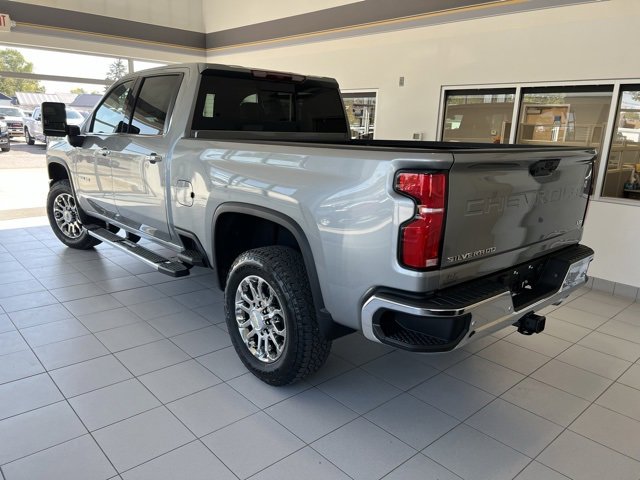 2026 Chevrolet Silverado 2500HD LTZ photo 4