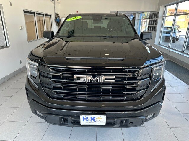 2024 Gmc Sierra 1500 Elevation photo 2