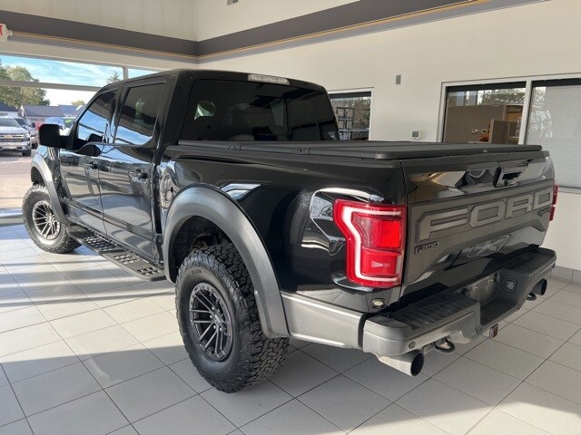 2020 Ford F-150 Raptor photo 2