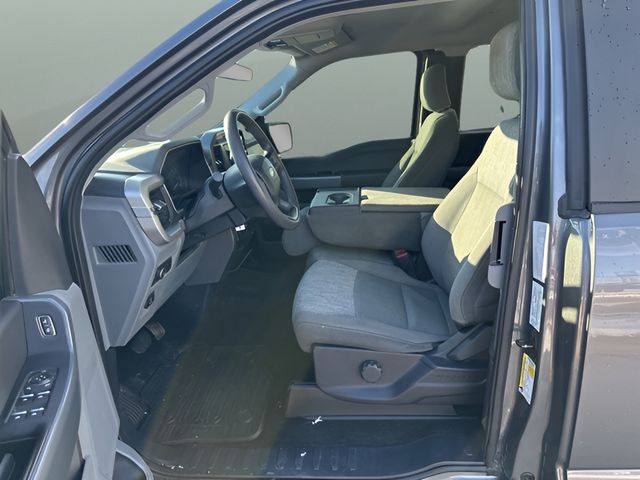 2022 Ford F-150 XLT - Photo 10