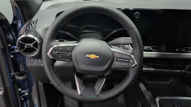 2027 Chevrolet Equinox LT - Photo 9