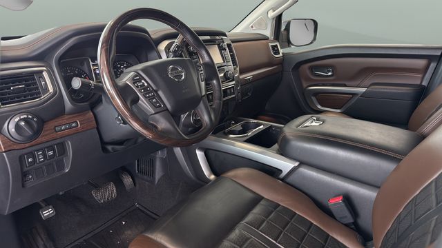 2018 Nissan Titan Platinum Reserve - Photo 21