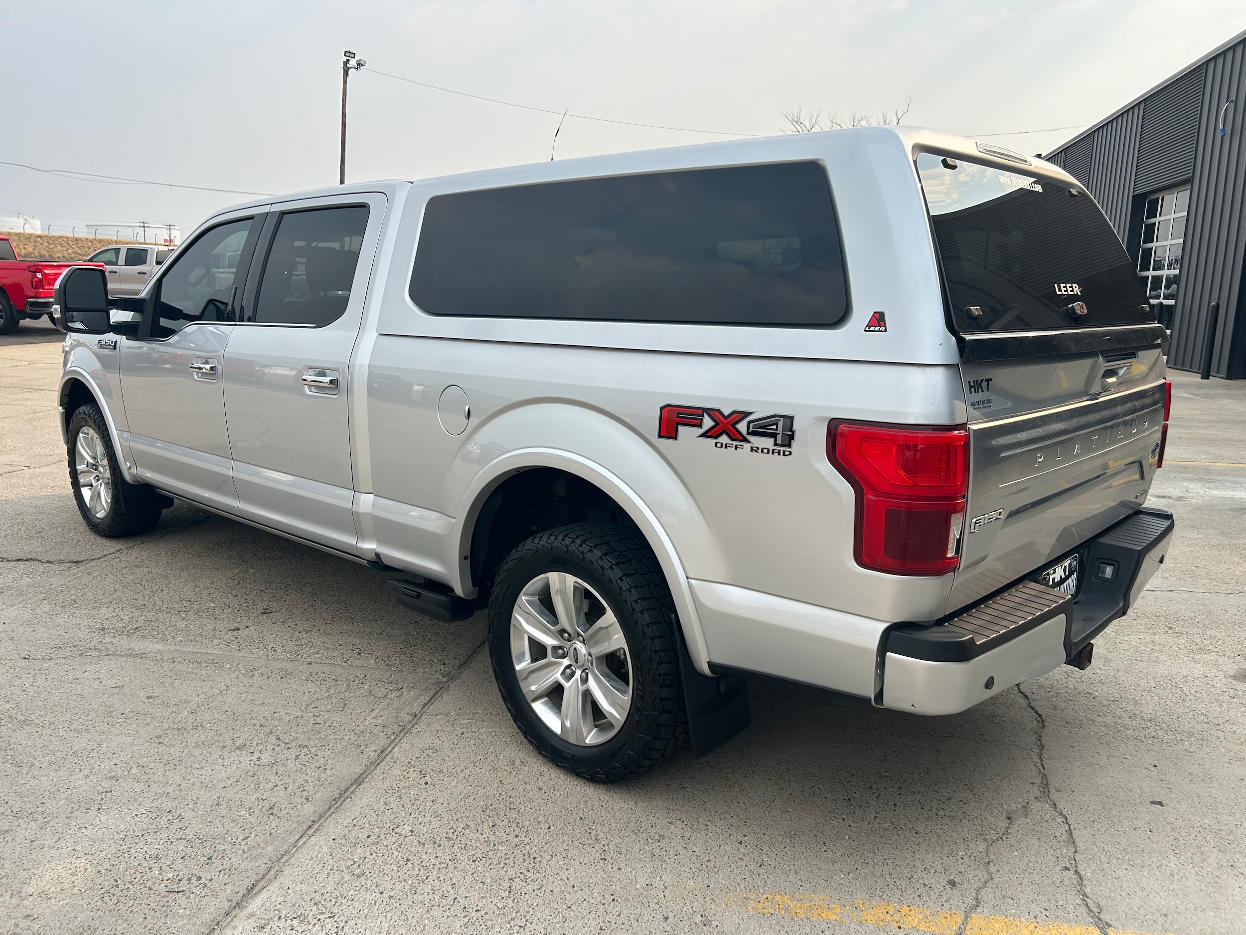 2018 Ford F-150 Plat - Silver exterior view 4