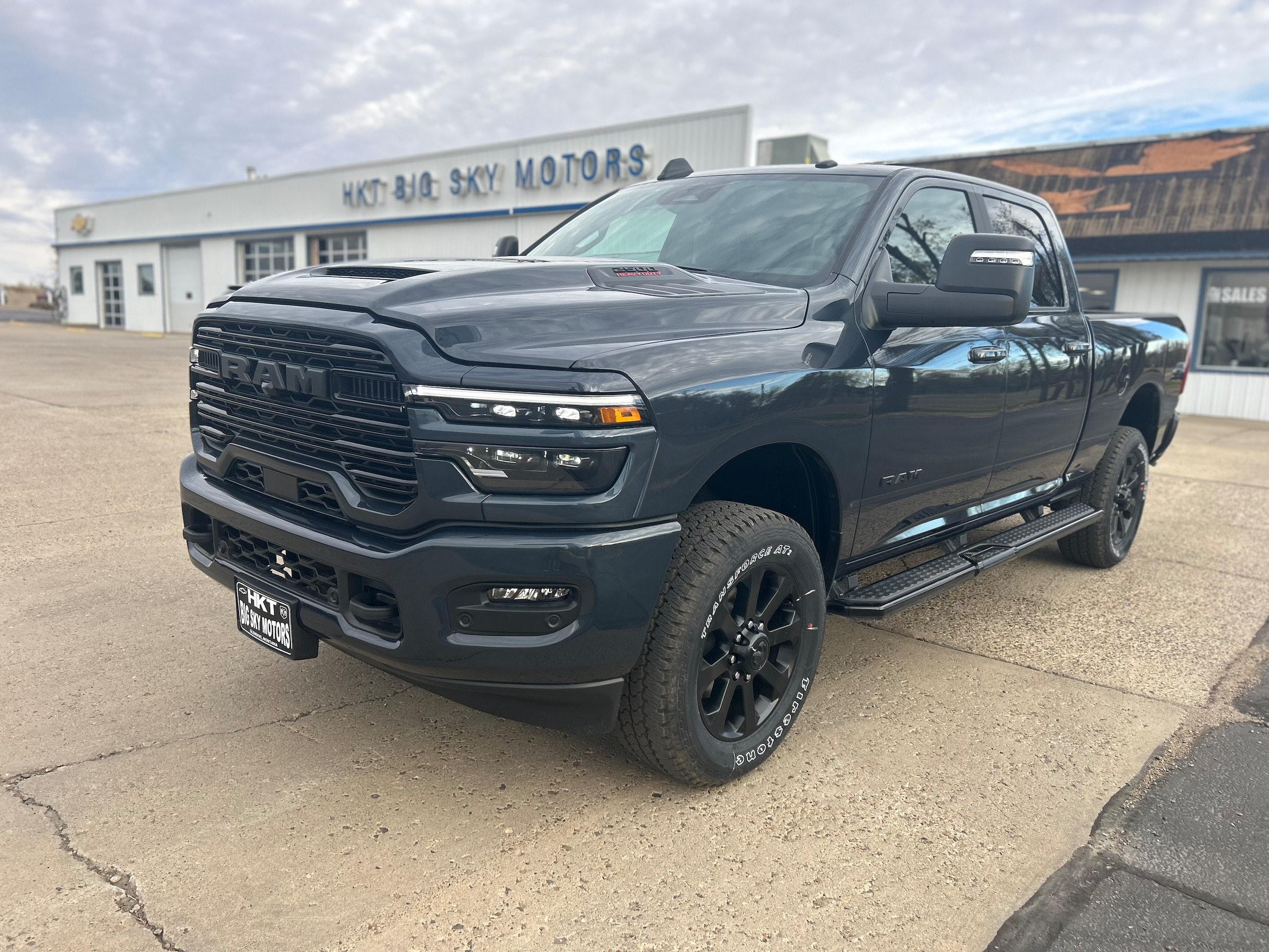 2026 RAM Ram 2500 Pickup Laramie's photo