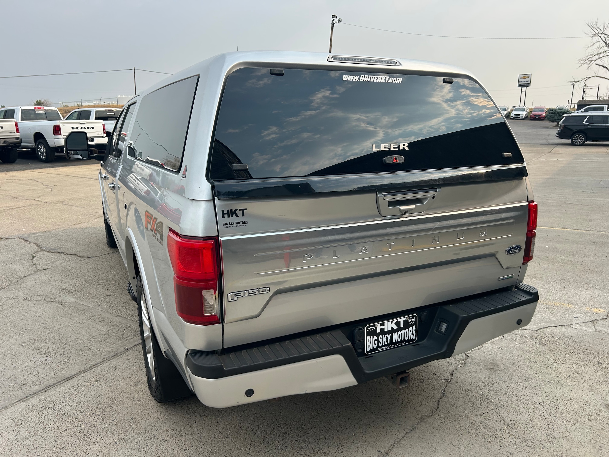 2018 Ford F-150 Plat - Silver exterior view 5