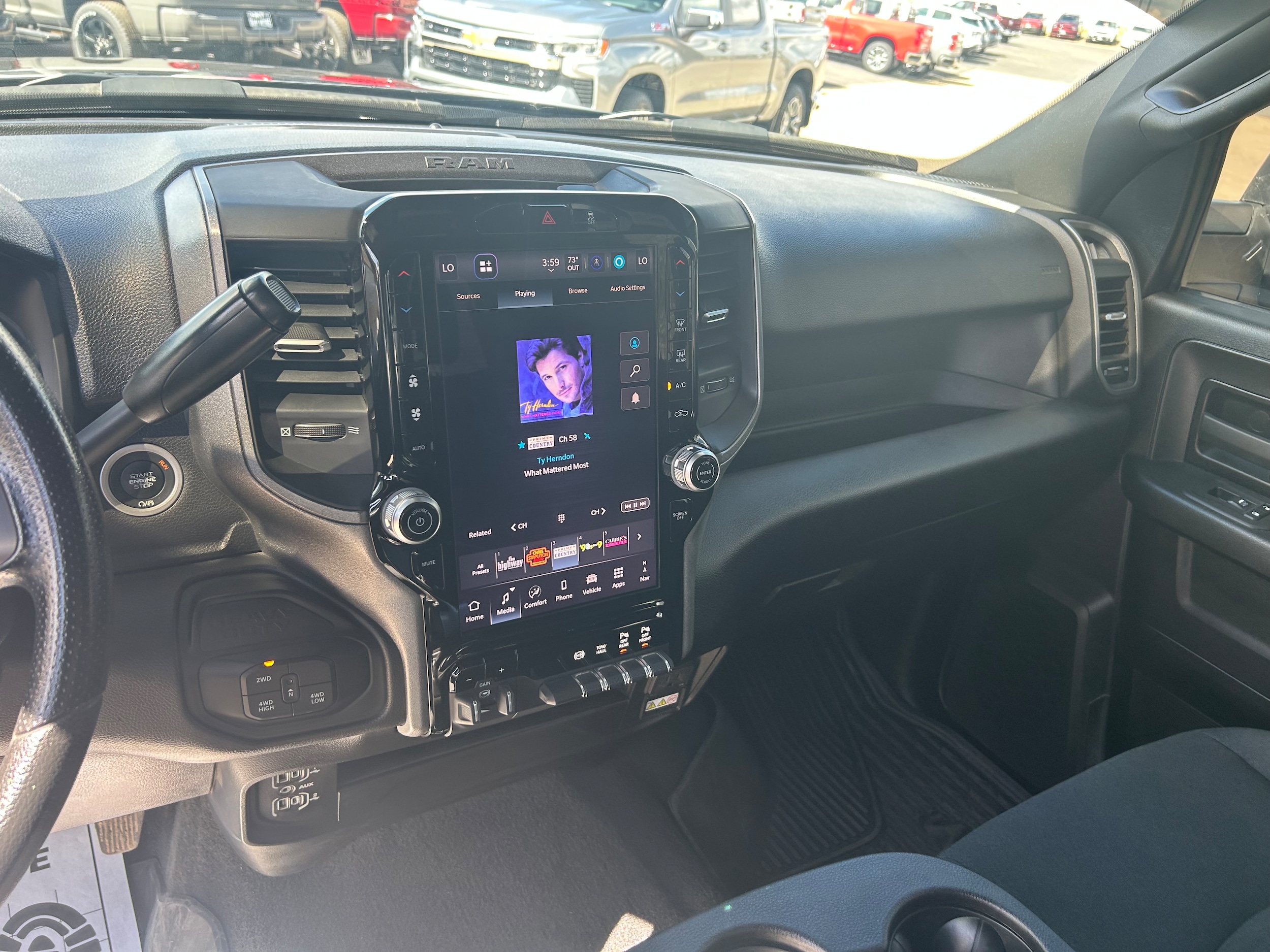 2025 Ram 2500 Tradesman - Diamond Black Crystal Pearlcoat exterior view 8