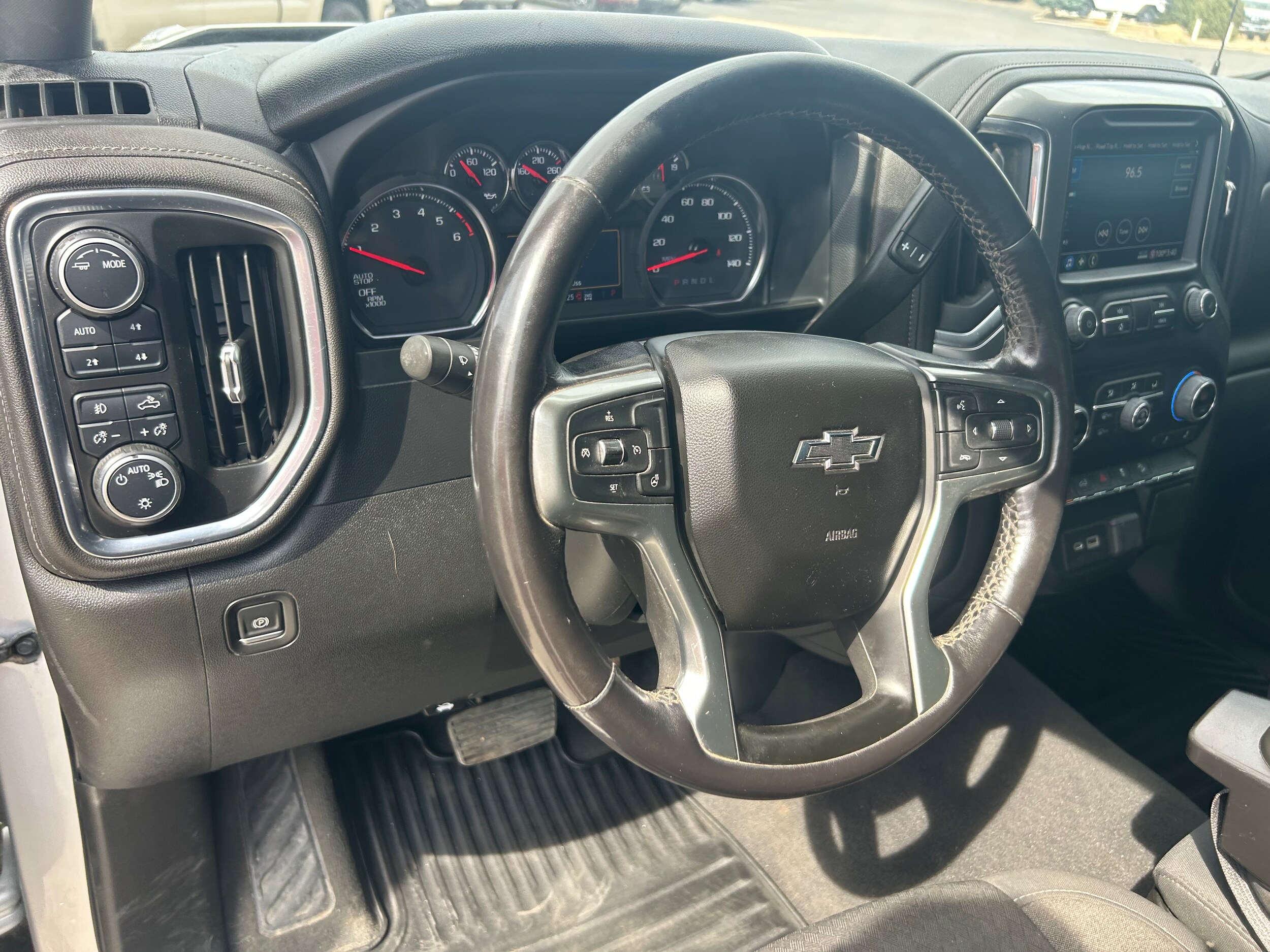 2021 Chevrolet Silverado 1500 RST - Silver Ice Metallic exterior view 8