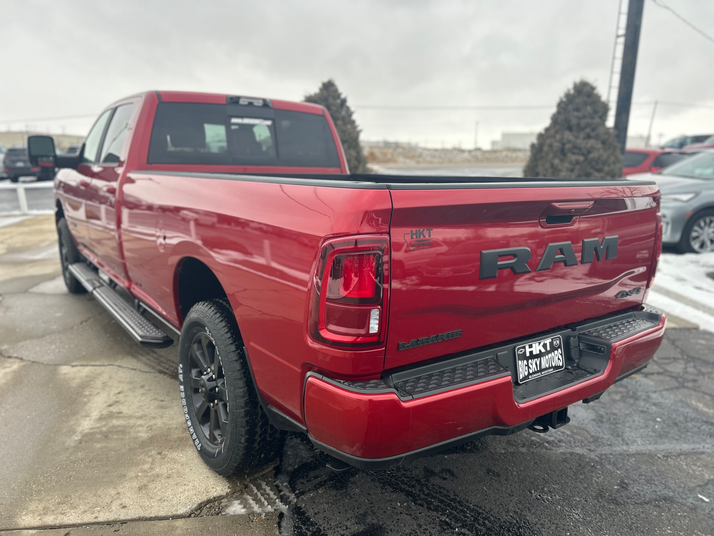 2026 Ram 3500 LARAMIE CREW CAB 4X4 8' BOX - Molten Red Pearl-Coat  Paint exterior view 5
