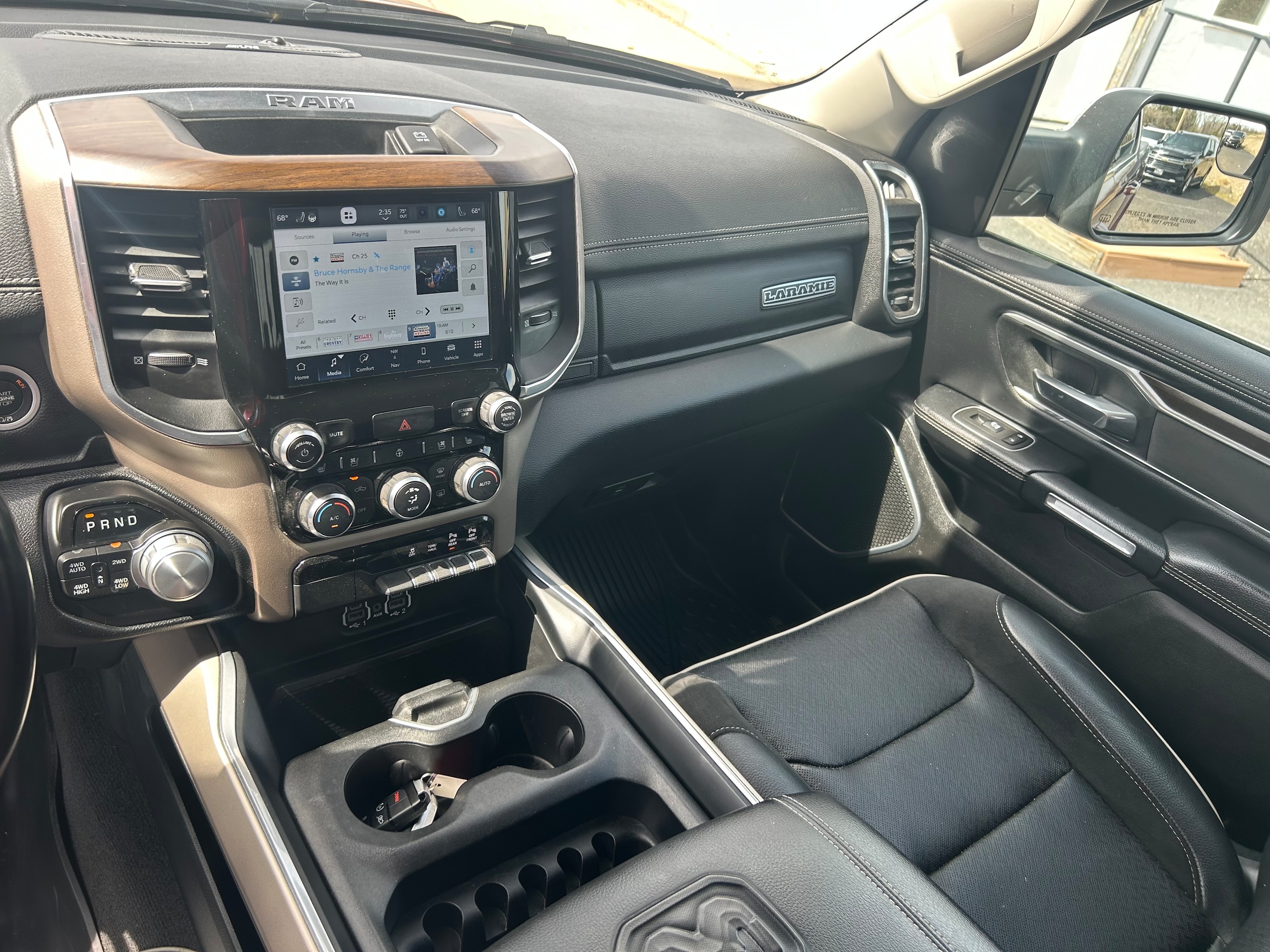 2022 Ram 1500 Laramie - Delmonico Red Pearlcoat exterior view 10