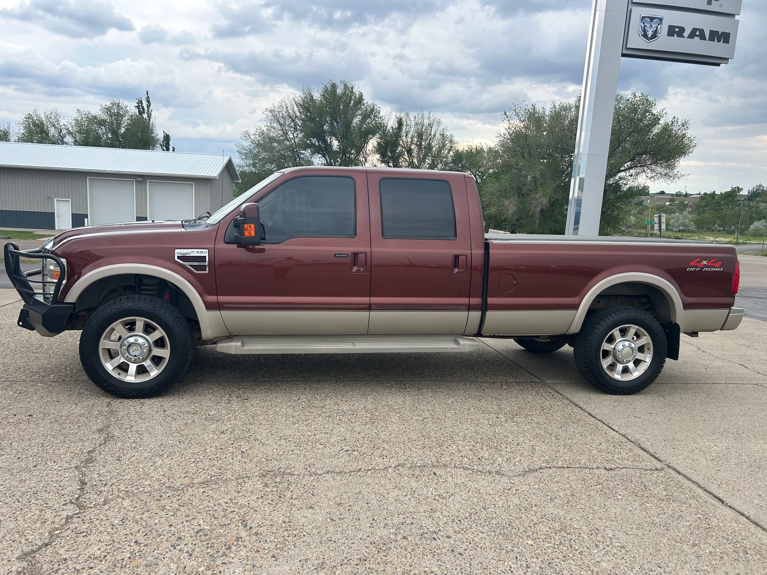 Used 2008 Ford F-350 Super Duty XL with VIN 1FTWW31R88EC47966 for sale in Glendive, MT