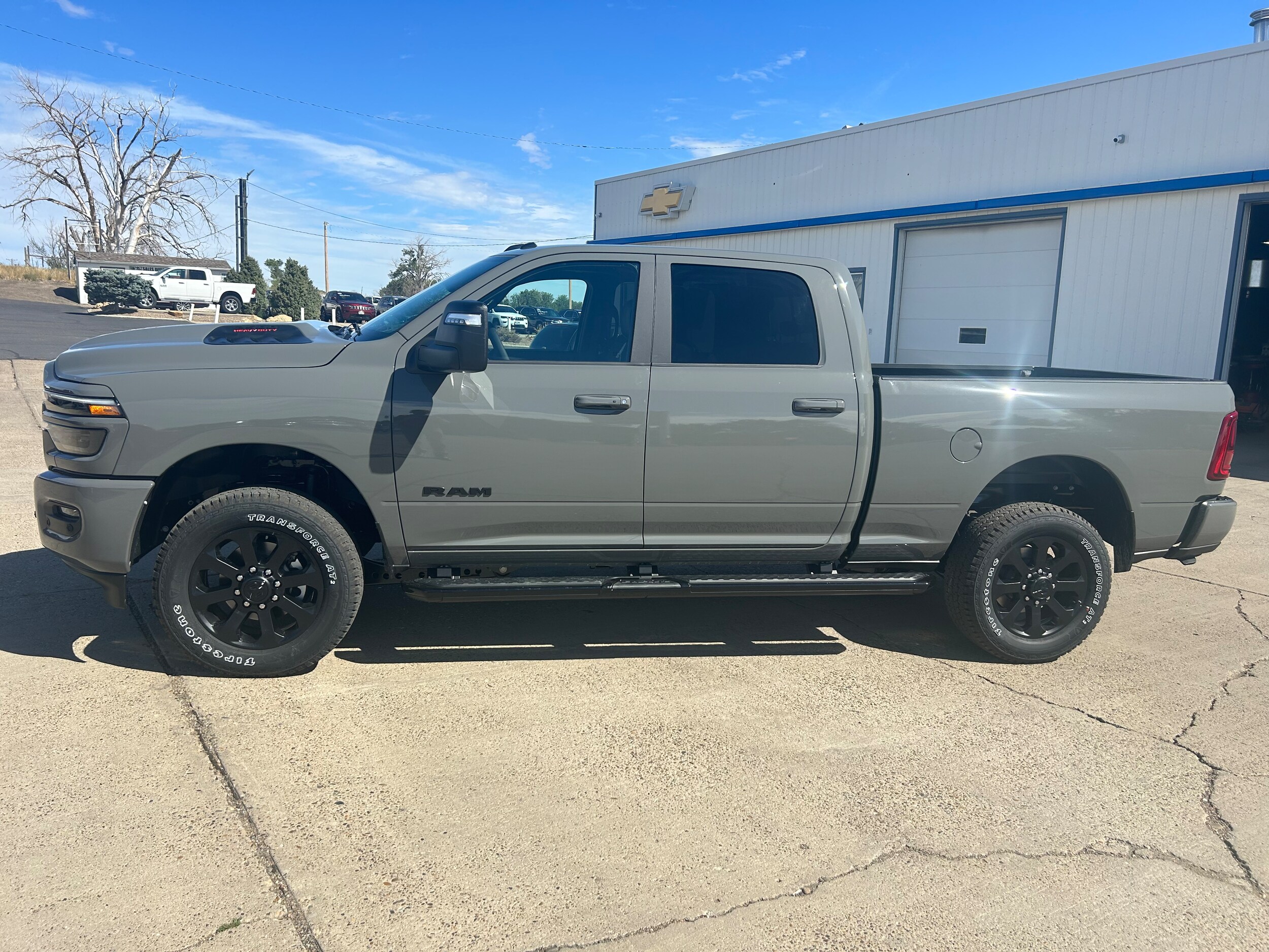 2026 Ram 2500 LARAMIE CREW CAB 4X4 6'4 BOX - Ceramic Gray Clear-Coat  Paint exterior view 2