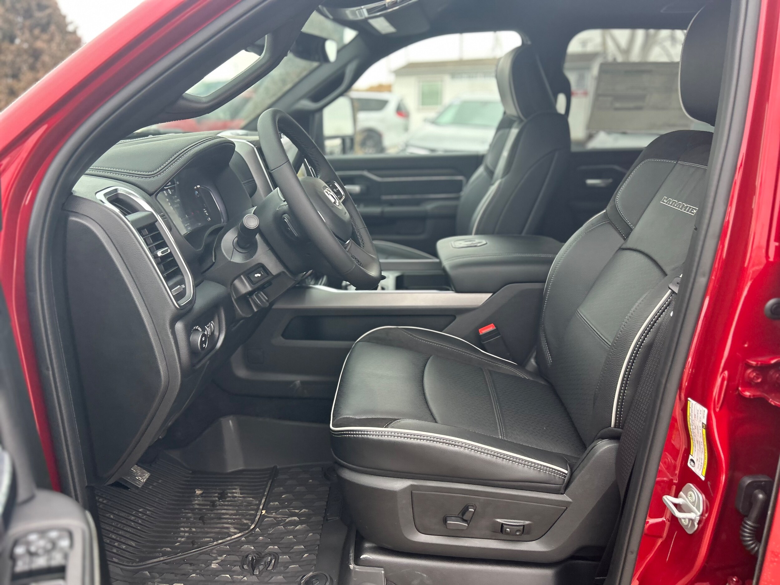 2026 Ram 3500 LARAMIE CREW CAB 4X4 8' BOX - Molten Red Pearl-Coat  Paint exterior view 7