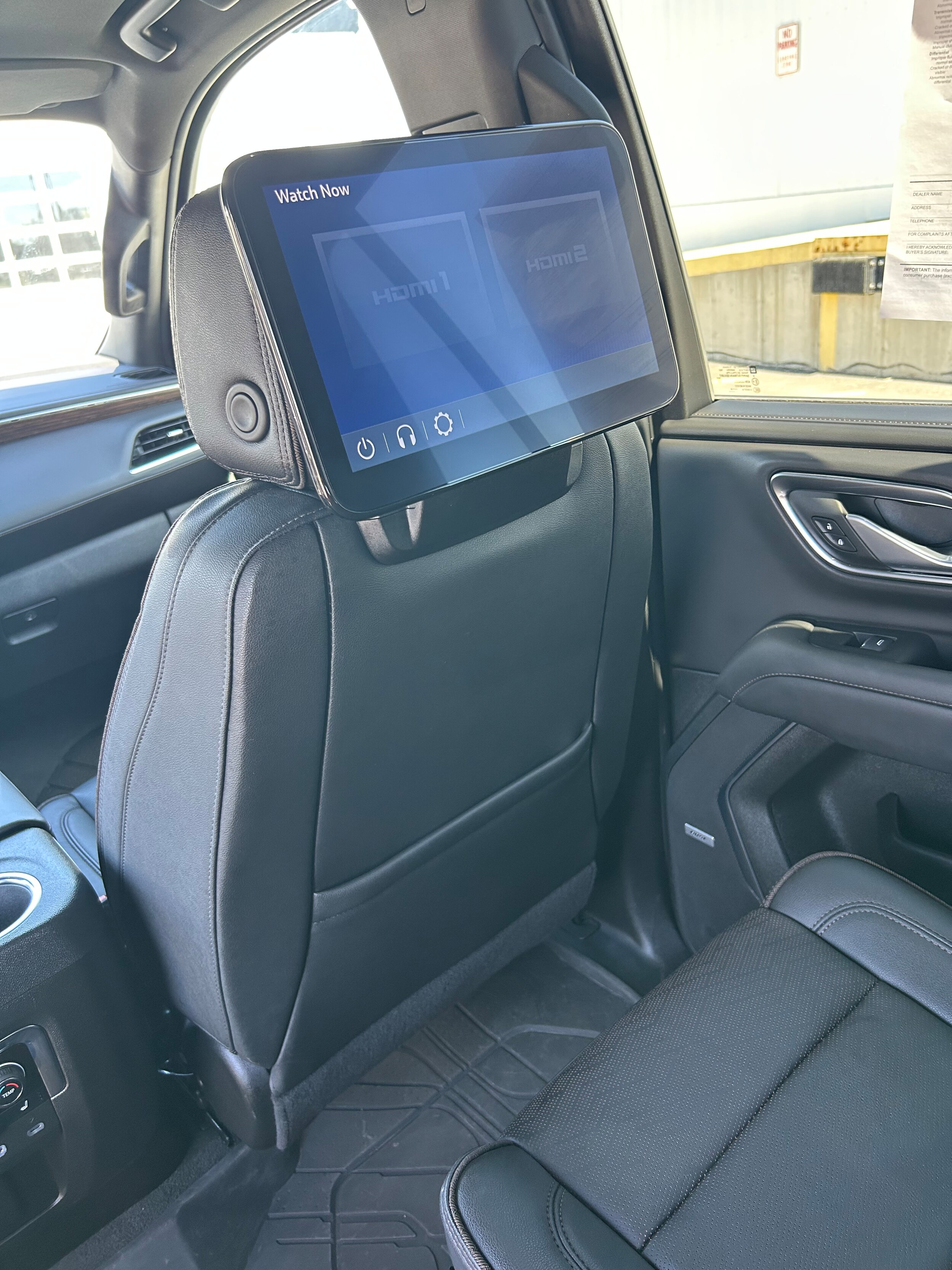 2024 Chevrolet Tahoe High Country - White exterior view 7