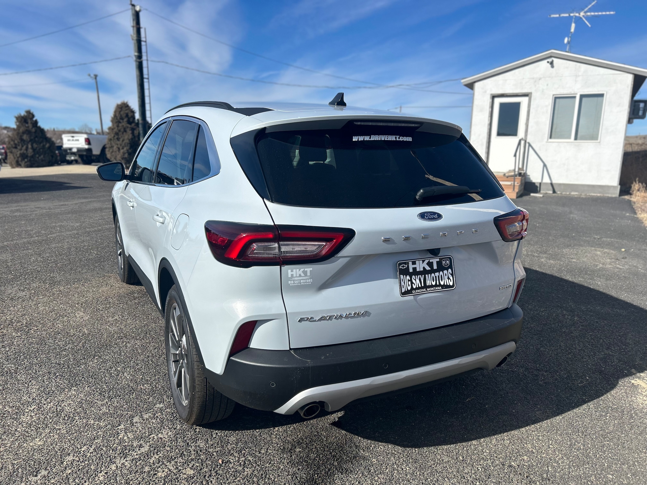2025 Ford Escape Platinum - White exterior view 4