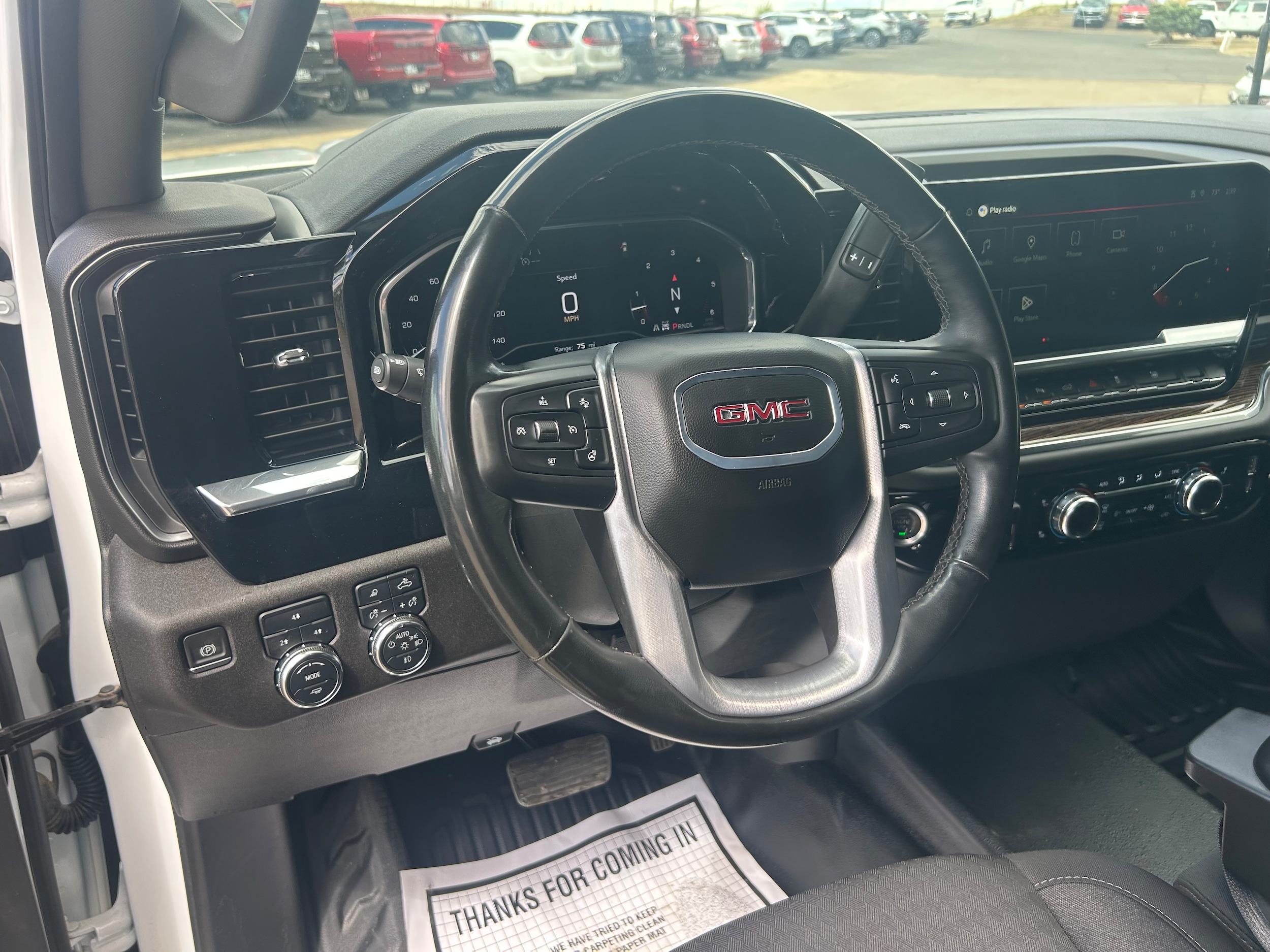2024 GMC Sierra 2500HD SLE - White exterior view 9
