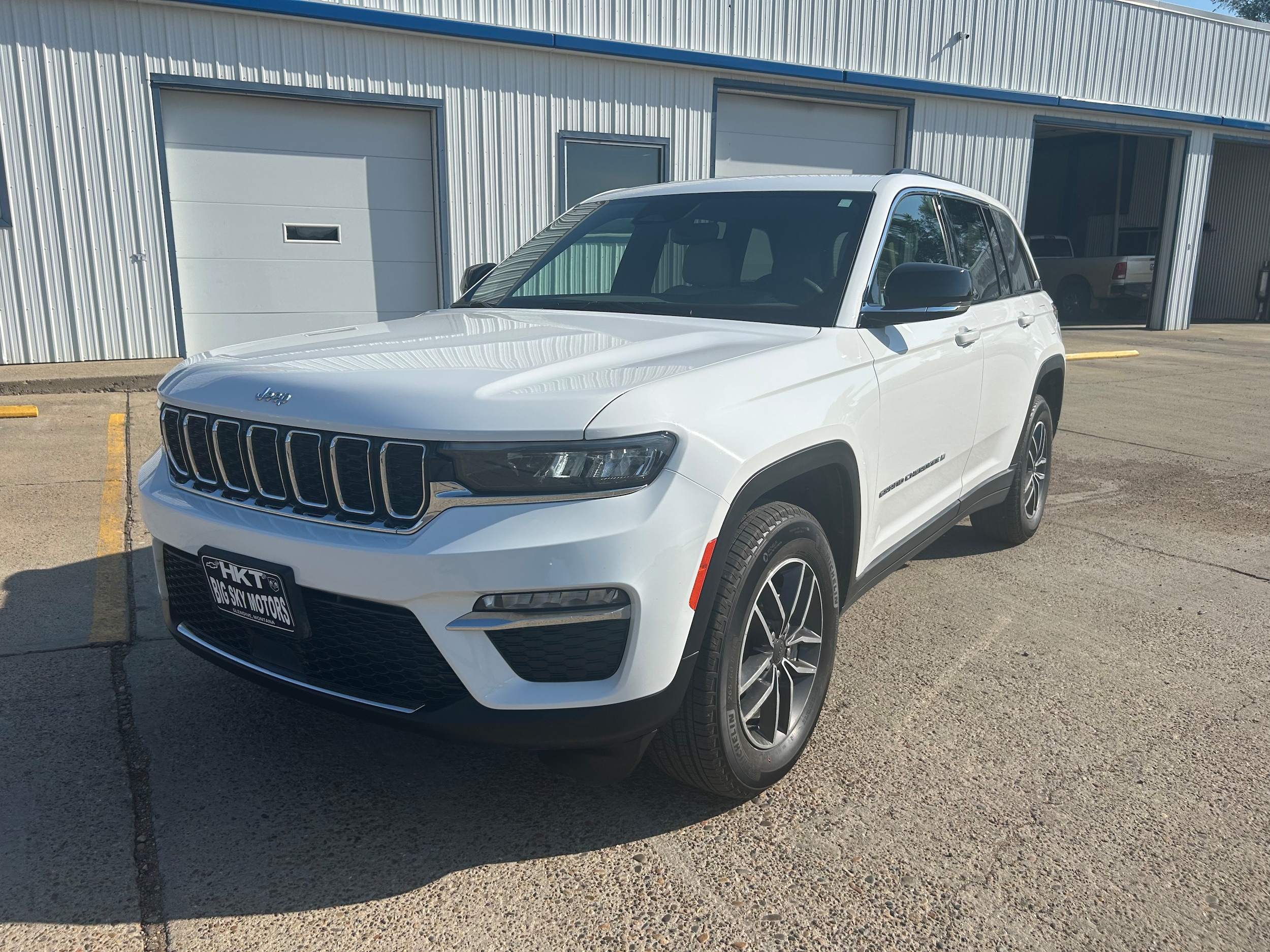 2024 Jeep Grand Cherokee Limited's photo