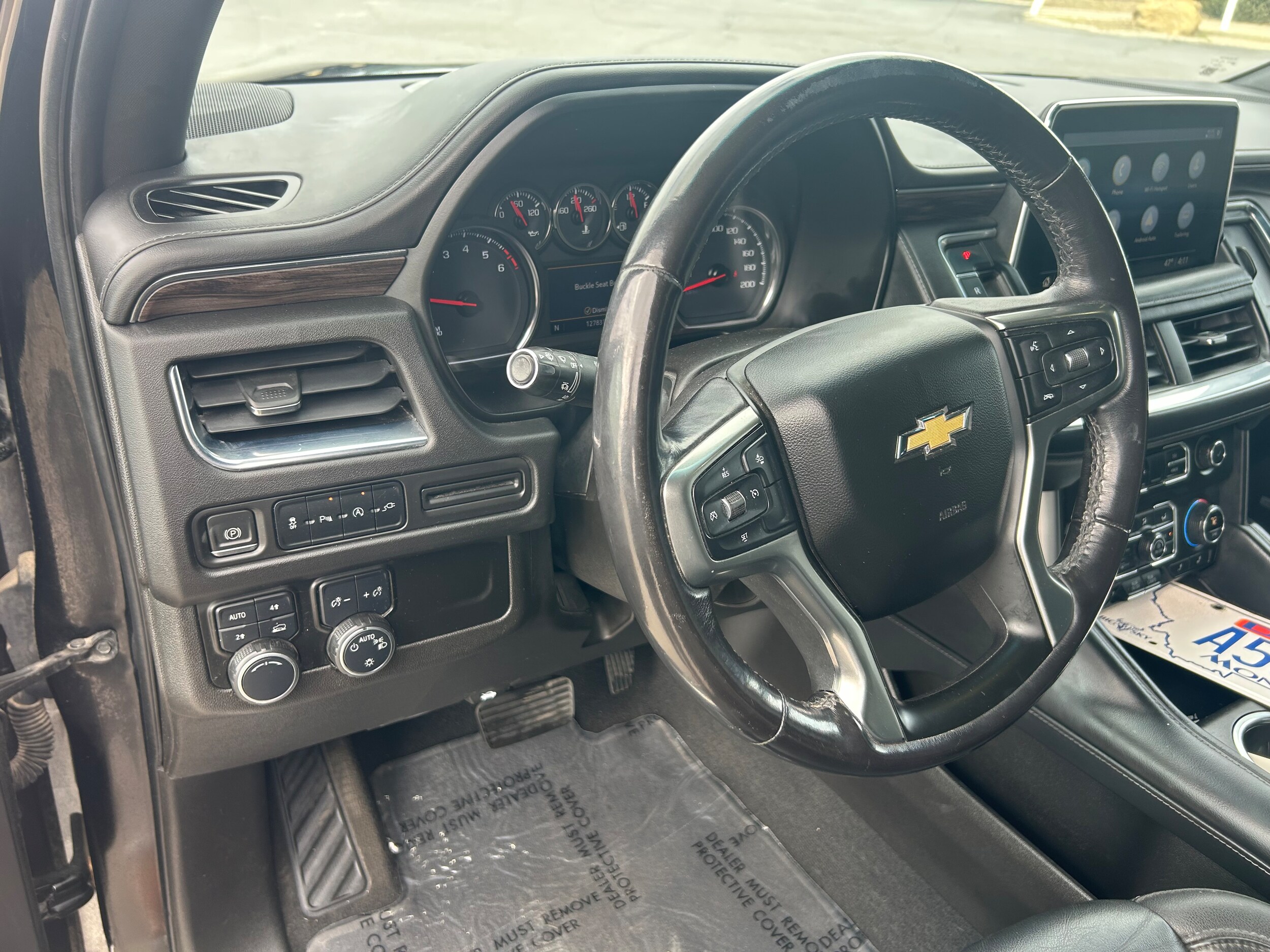 2021 Chevrolet Tahoe LT - Black exterior view 10