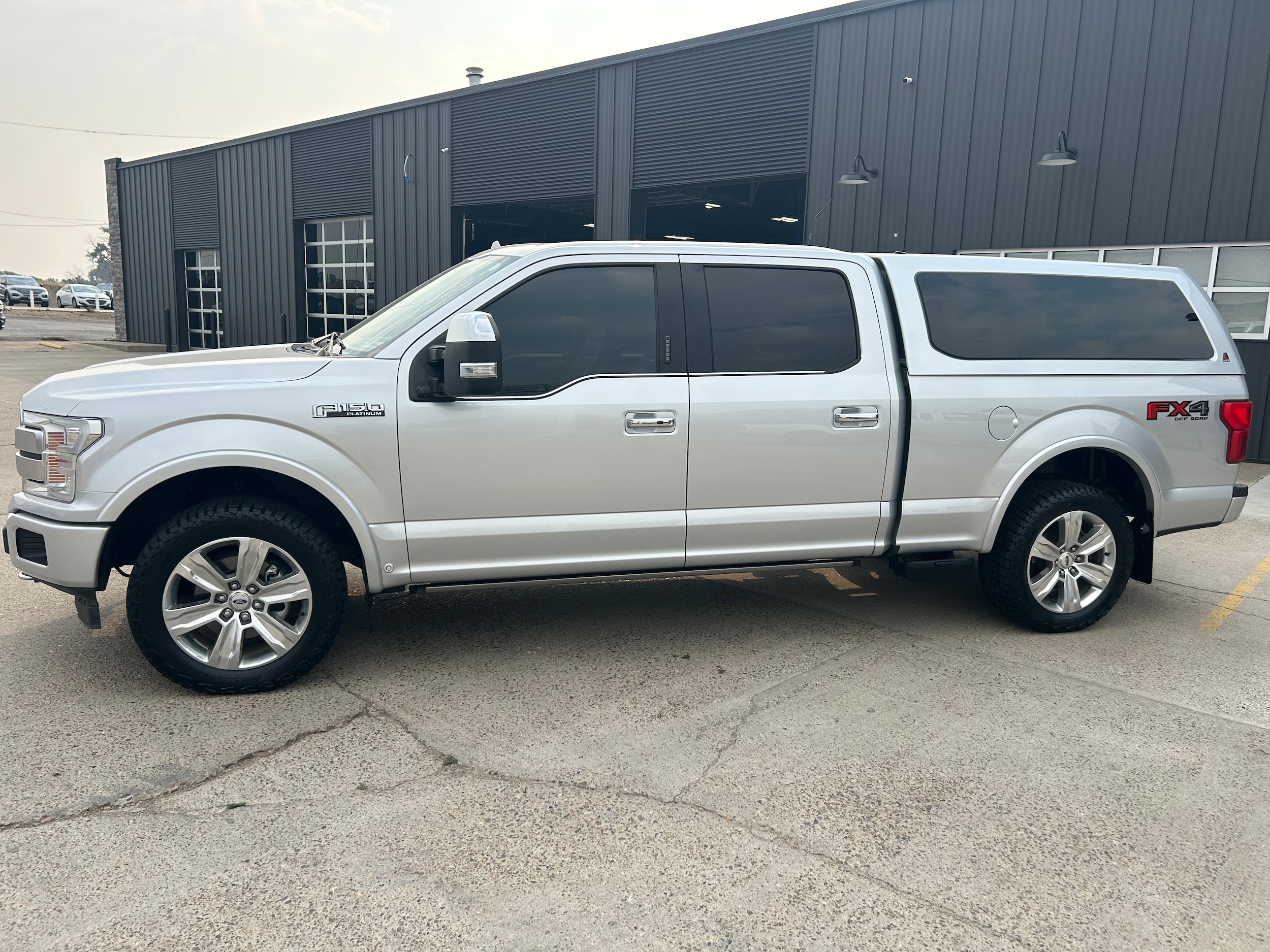 2018 Ford F-150 Plat - Silver exterior view 3