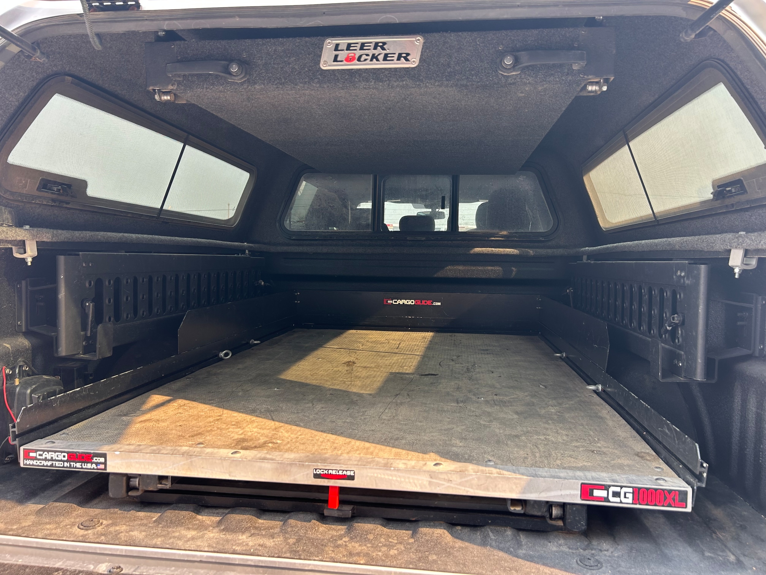 2018 Ford F-150 Plat - Silver exterior view 8