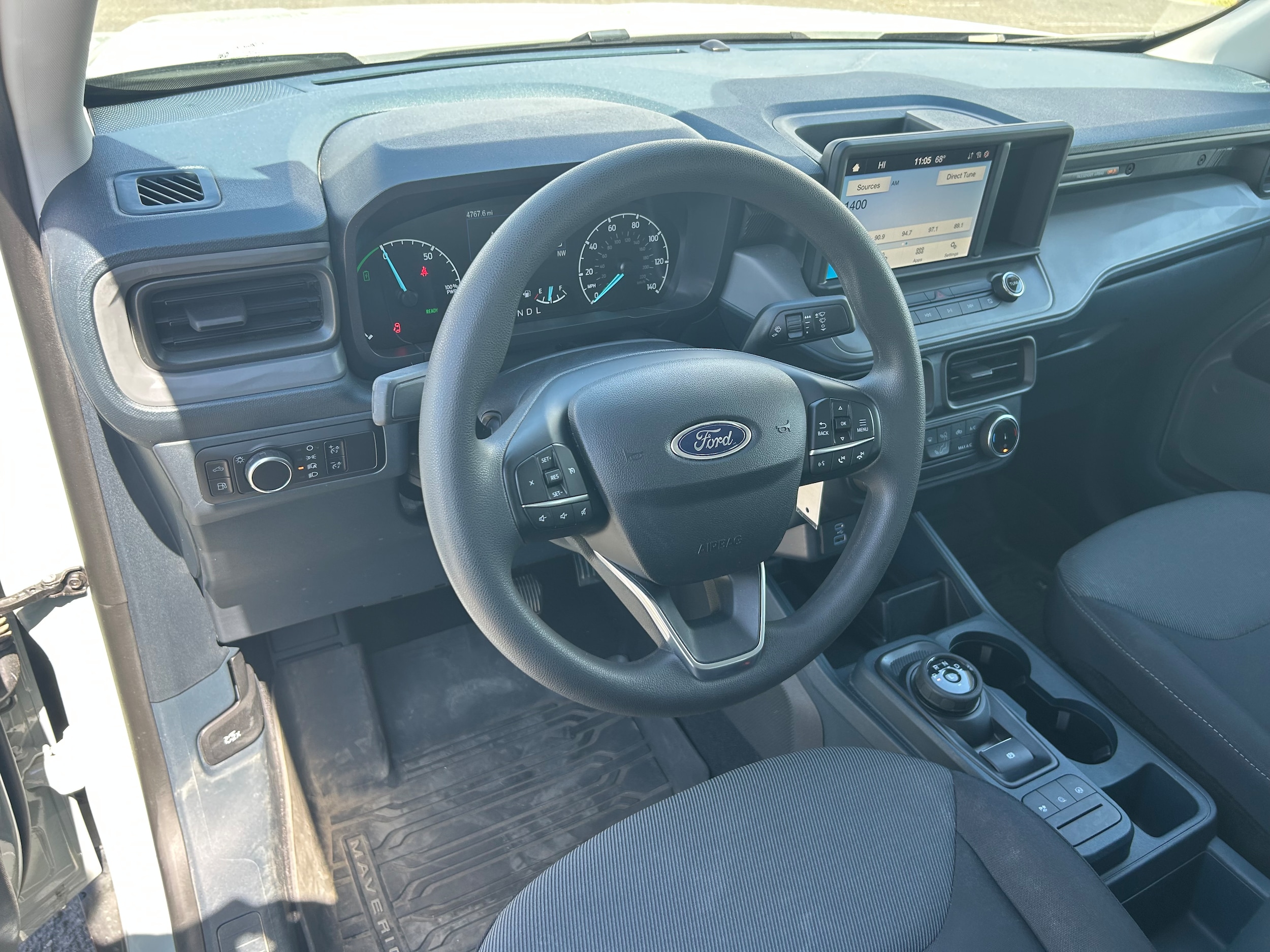 2024 Ford Maverick XL - Green exterior view 8