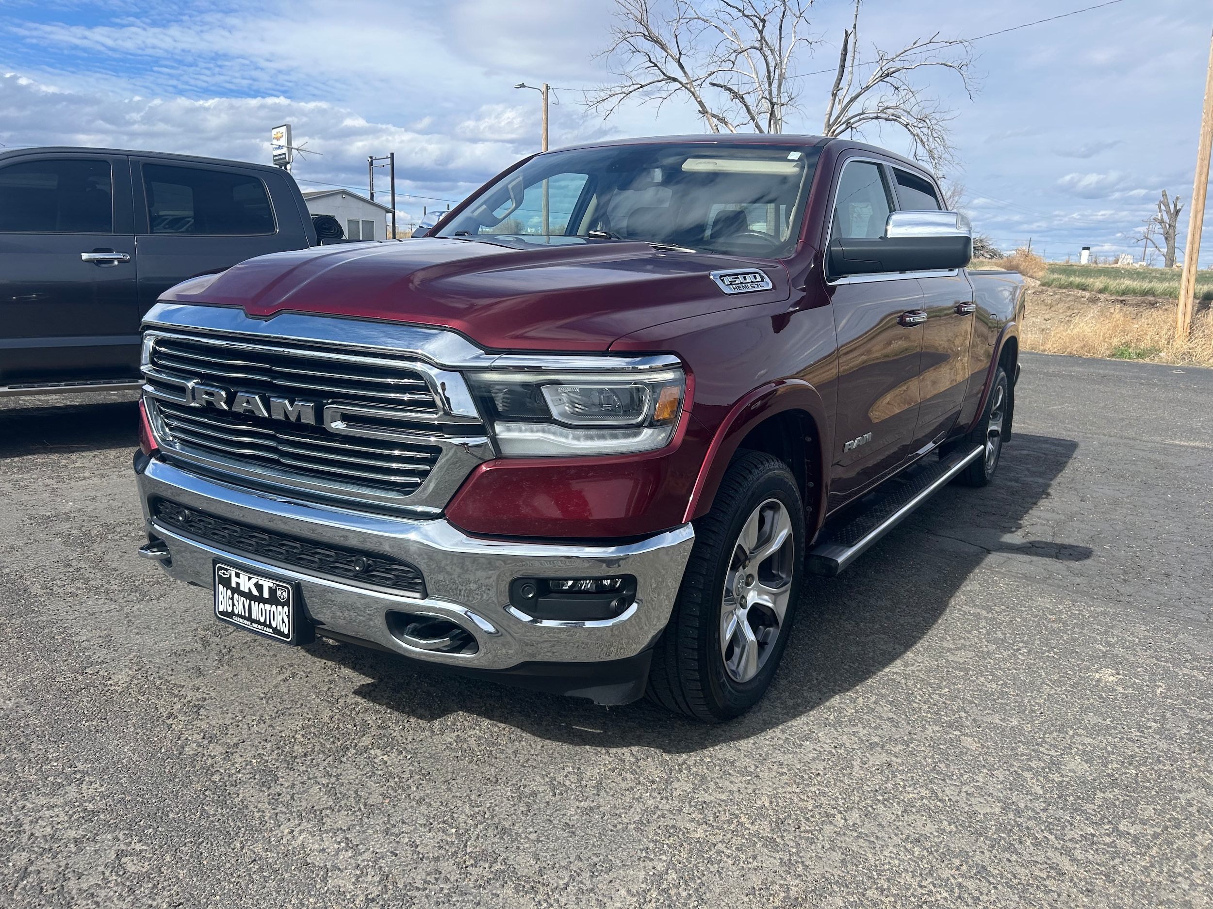 2020 RAM 1500 Laramie 4x4 Crew Cab 6'4's photo