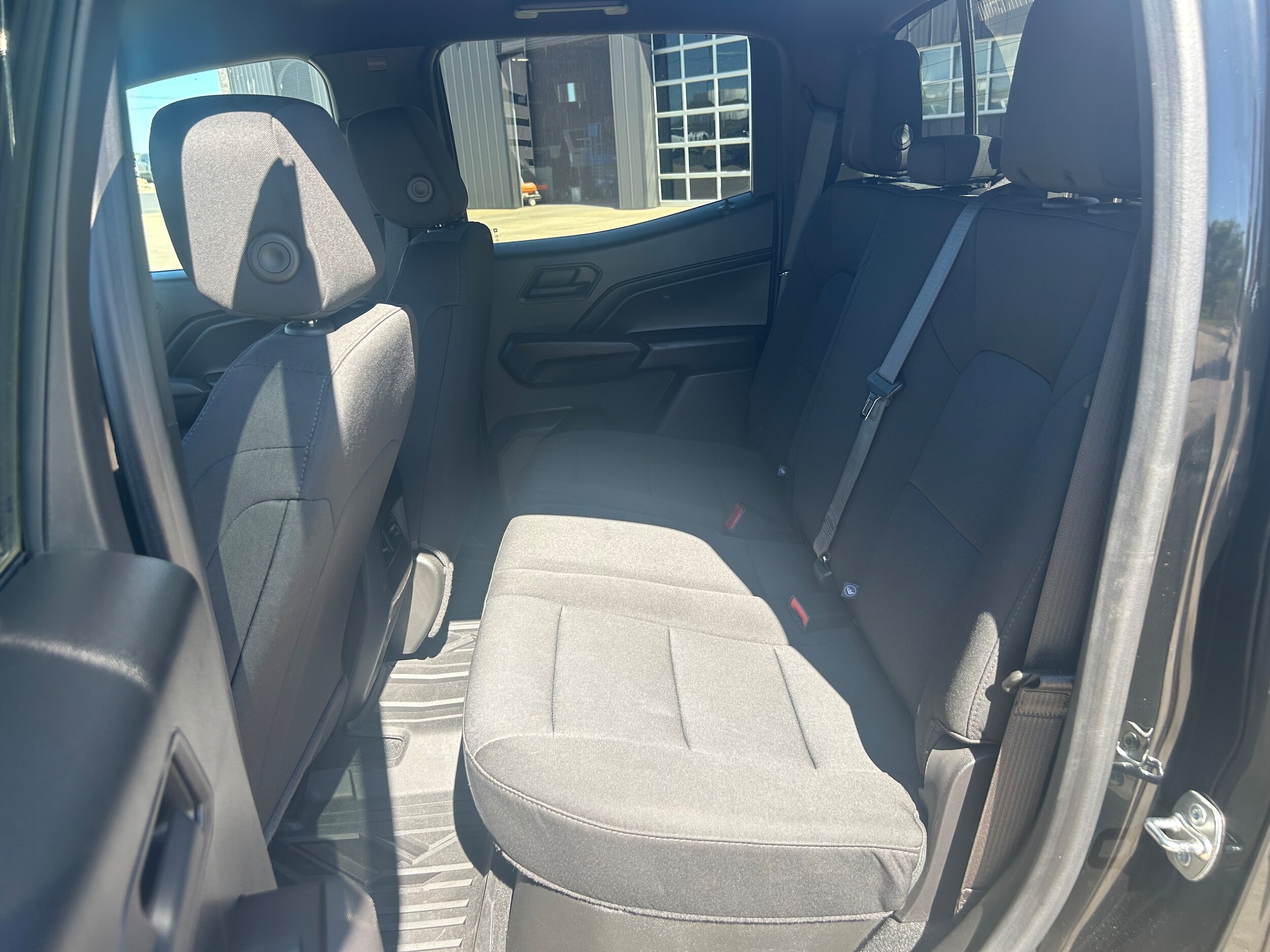 2024 Chevrolet Colorado 4WD Trail Boss - Black exterior view 9