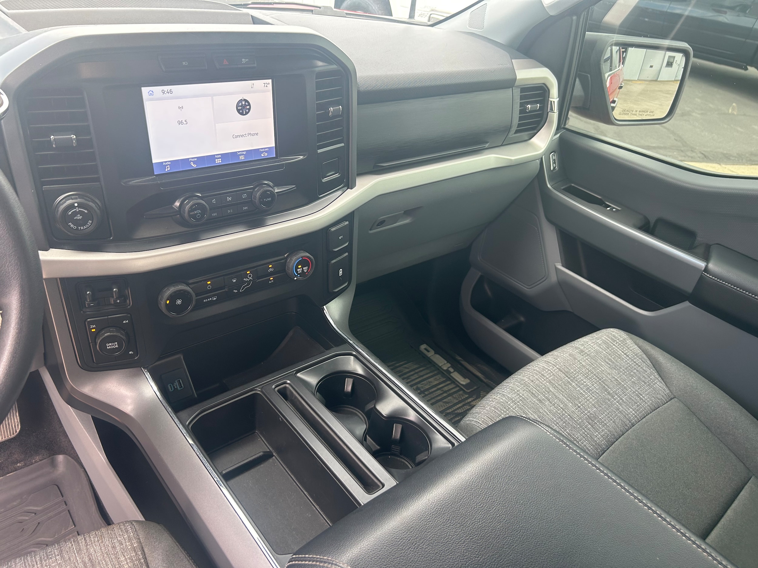 2022 Ford F-150 XLT - Red exterior view 13