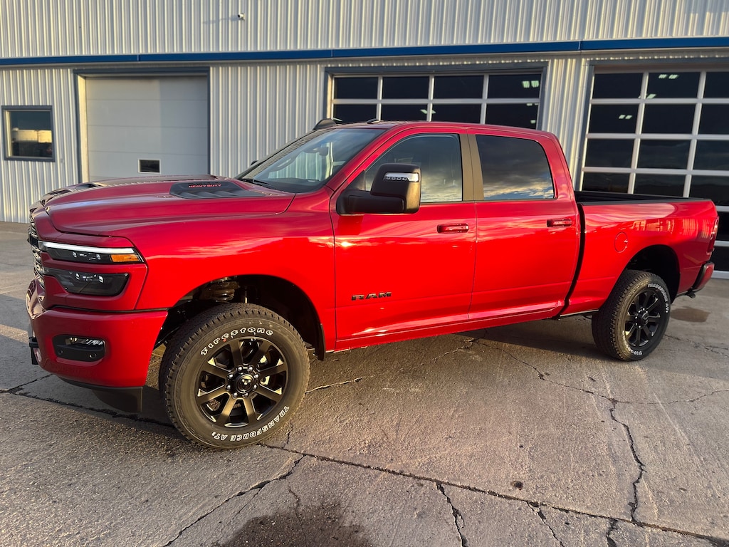 New 2026 Ram 2500 LARAMIE CREW CAB 4X4 6'4 BOX Pickup