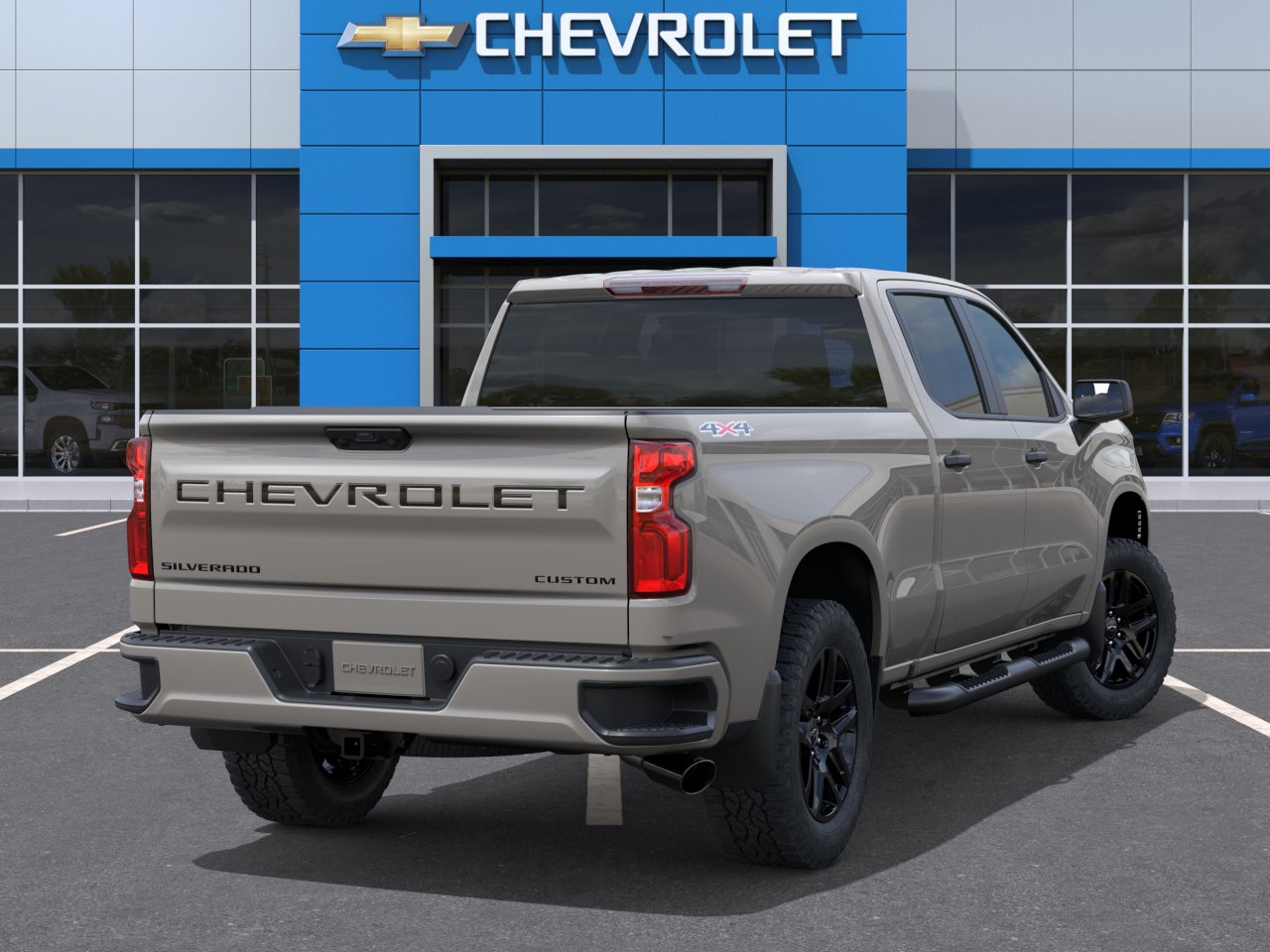 View vehicle photo 4