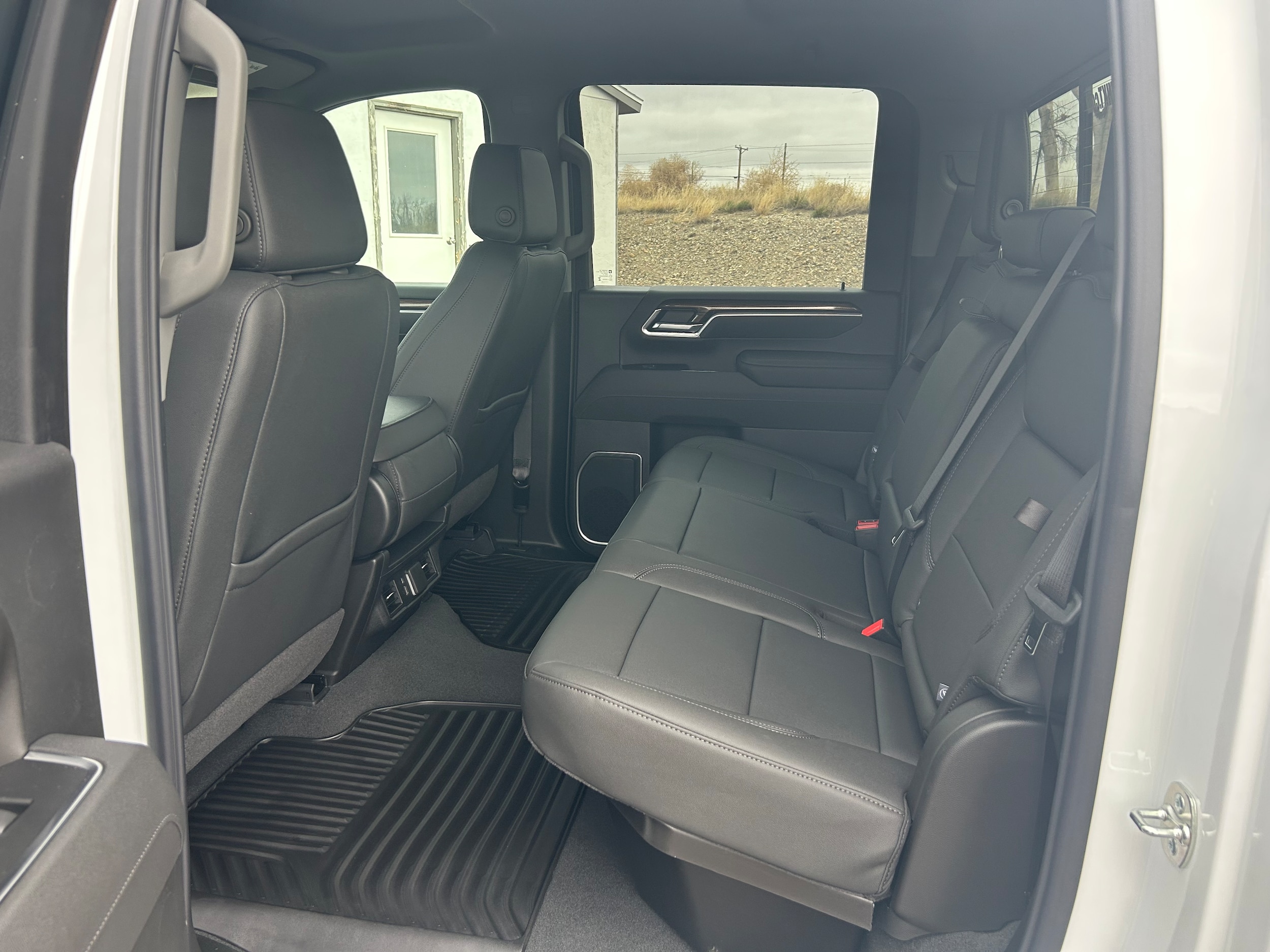 2026 Chevrolet Silverado 3500 HD LT - Summit White exterior view 8