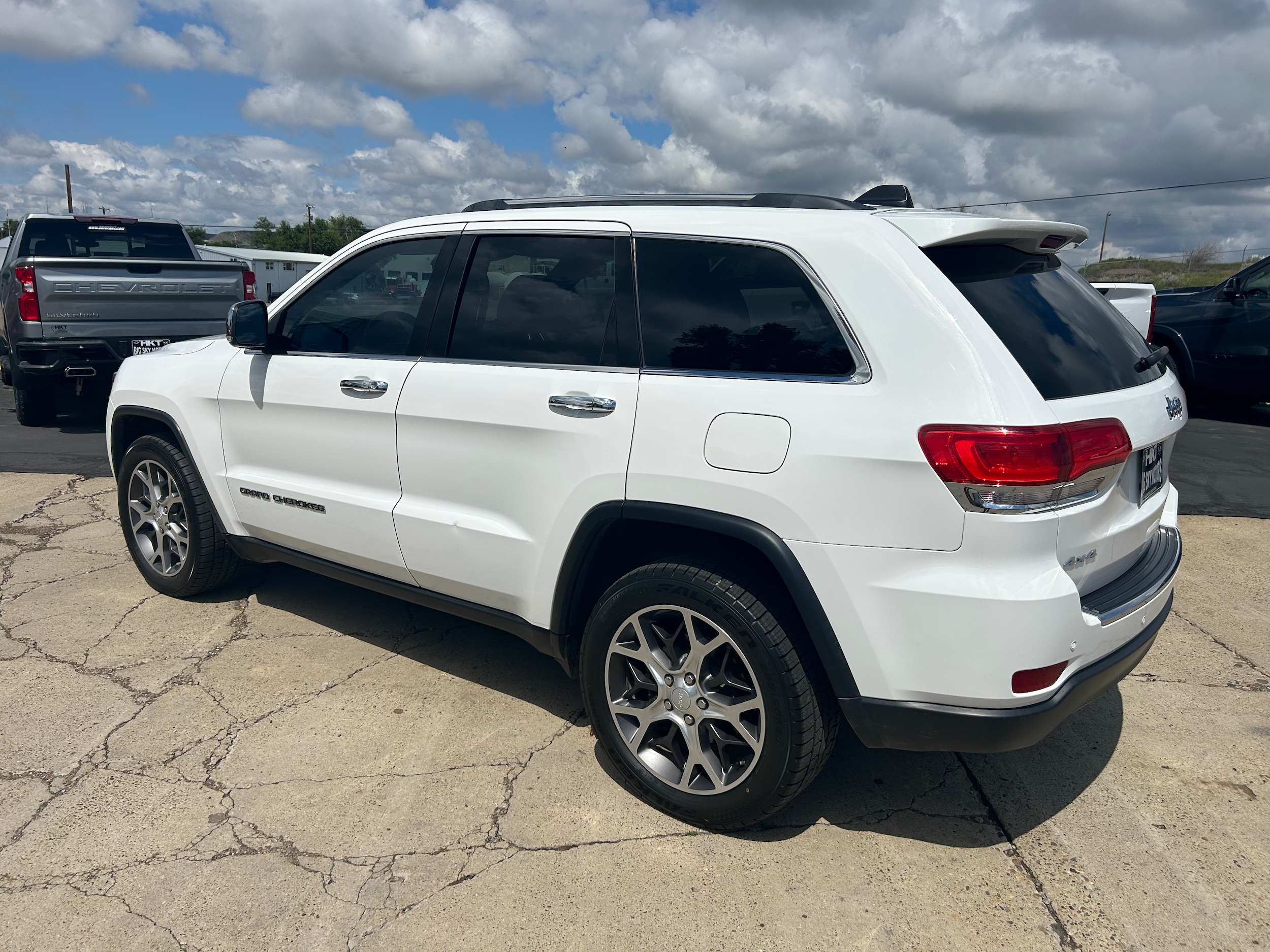2019 Jeep Grand Cherokee Limited photo 3