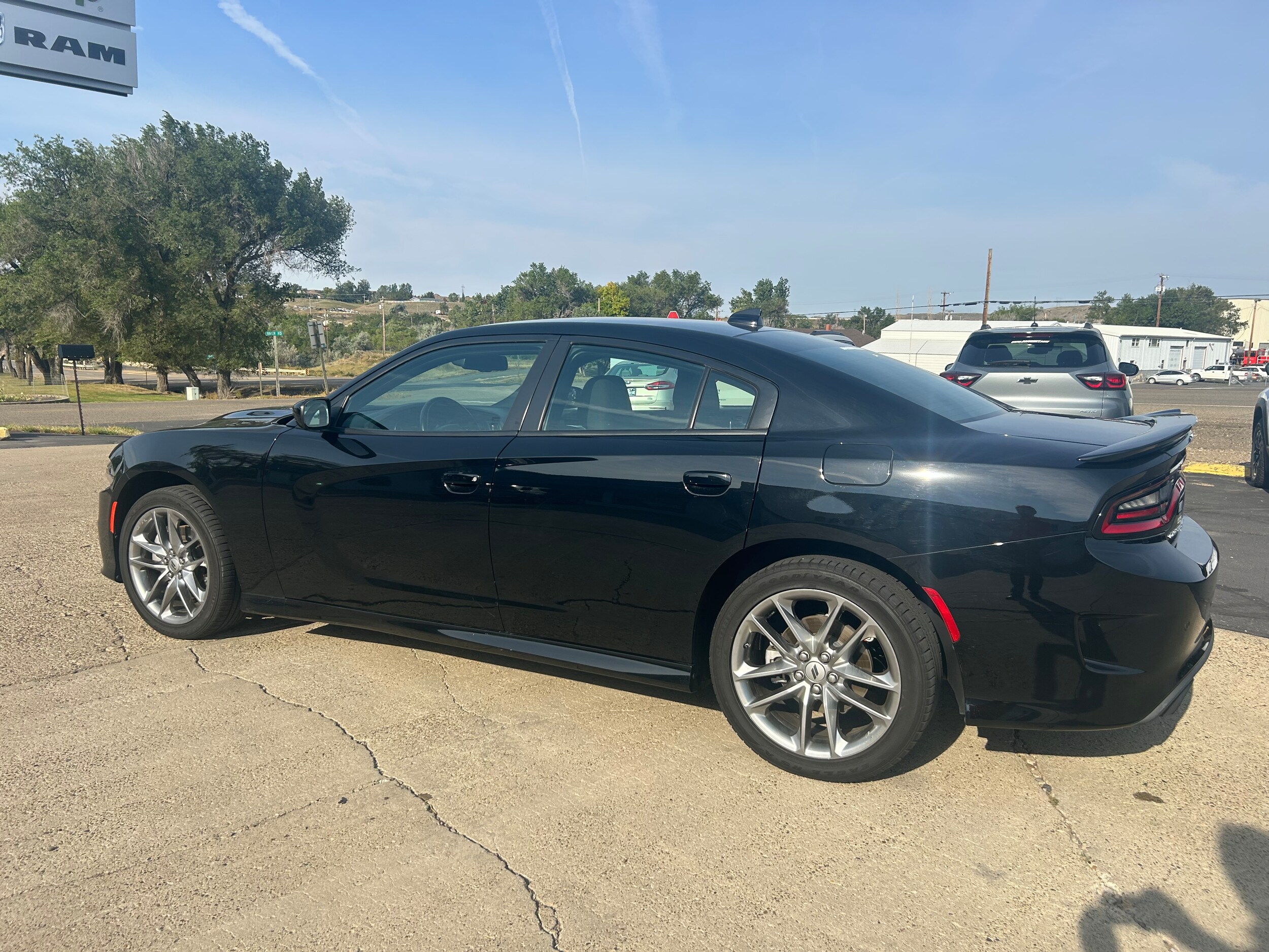 2023 Dodge Charger GT photo 3