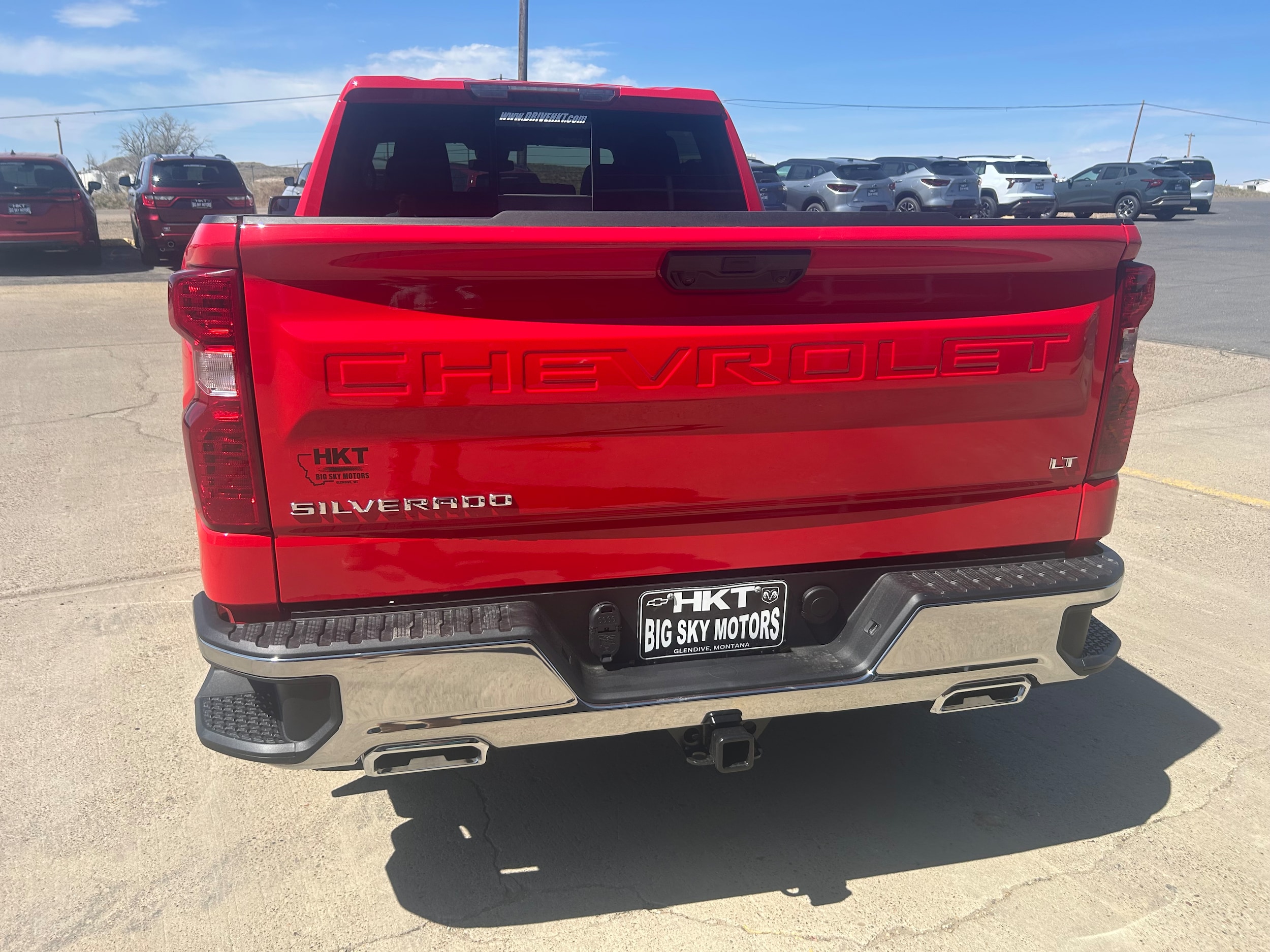 View vehicle photo 6