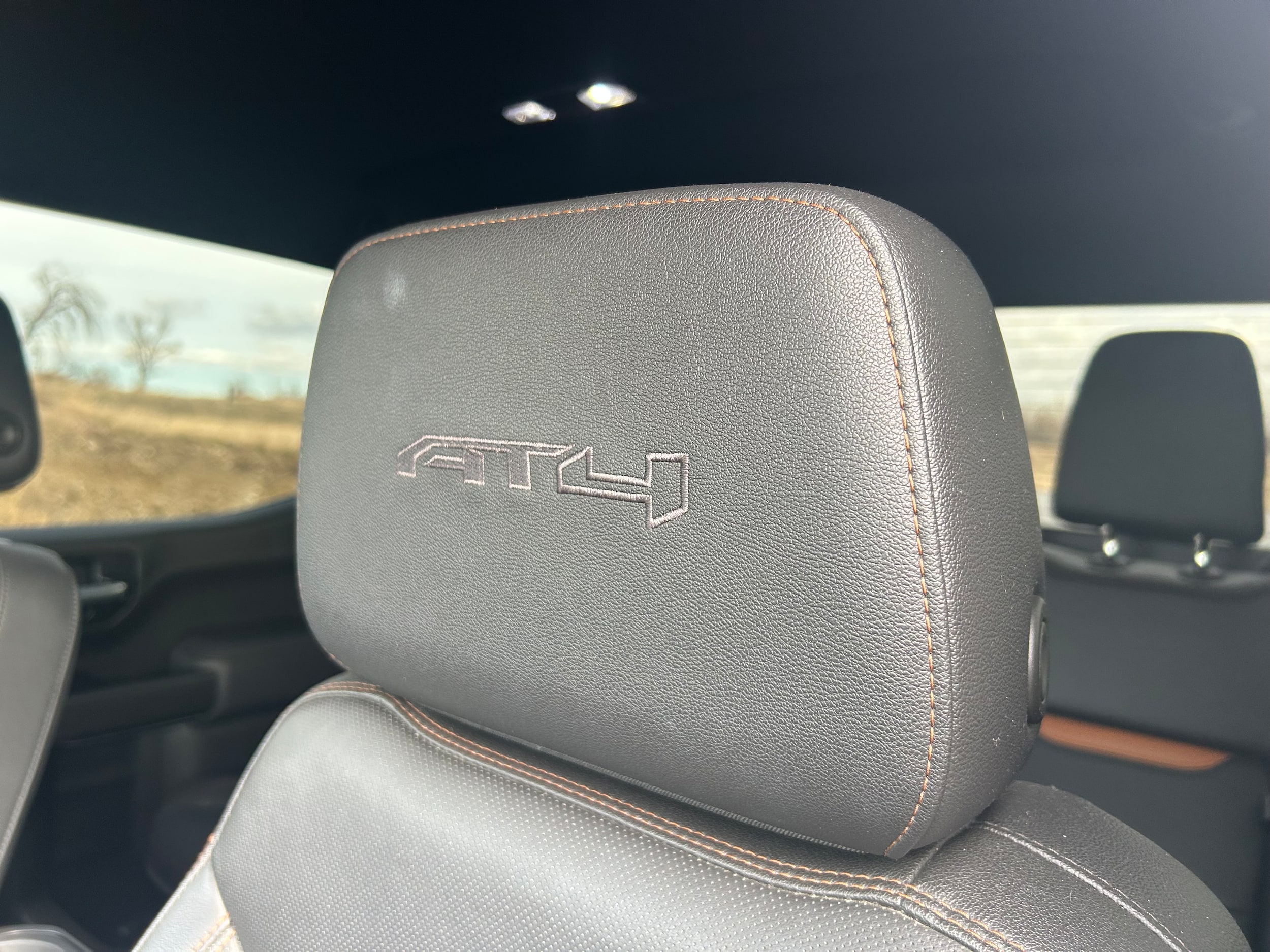 2021 GMC Sierra 1500 AT4 - Photo 11