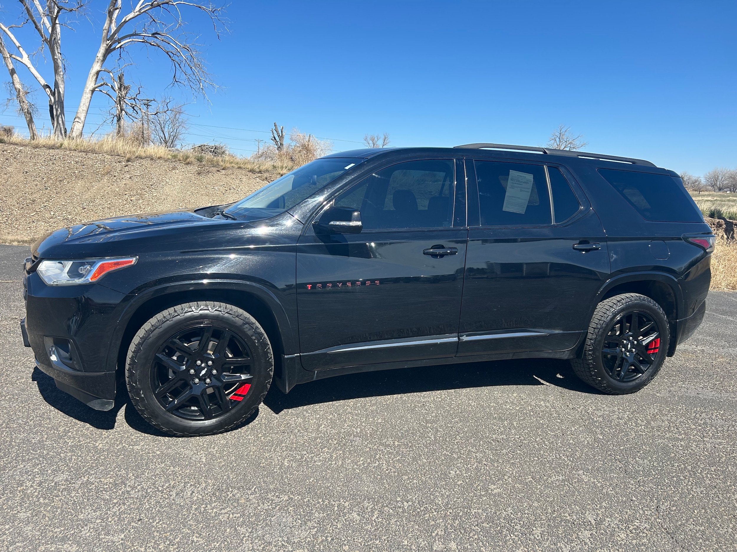 Used 2018 Chevrolet Traverse Premier with VIN 1GNEVJKW7JJ273731 for sale in Glendive, MT