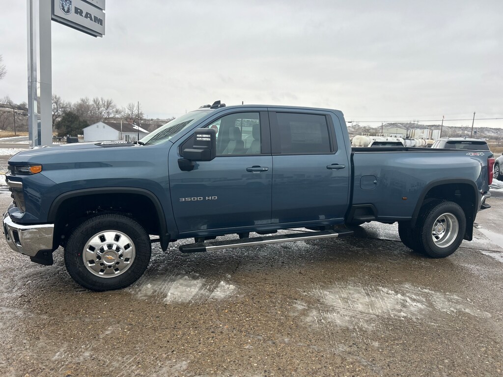 New 2026 Chevrolet Silverado 3500 HD LT Truck