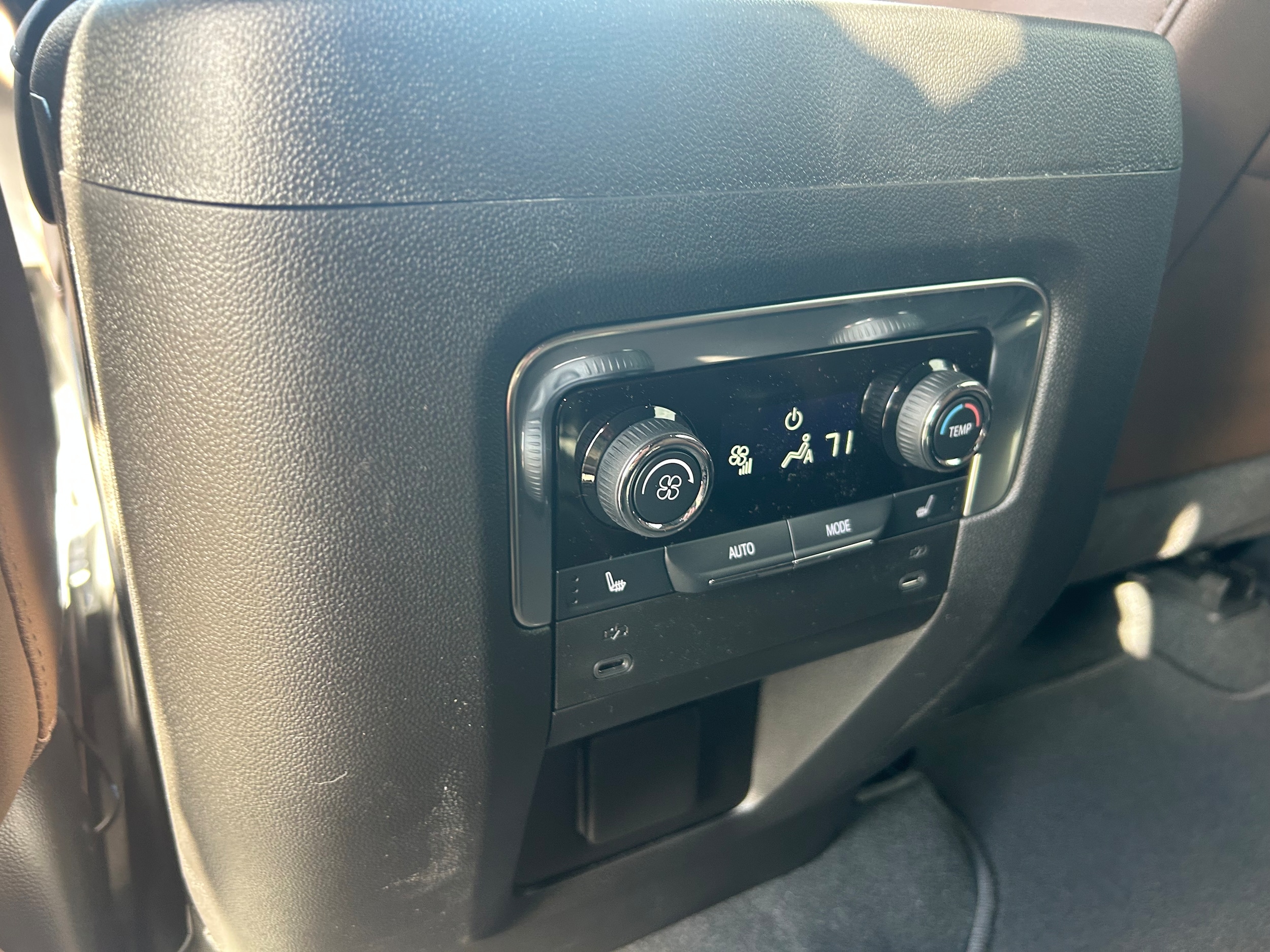 2026 Chevrolet Tahoe High Country - Photo 14
