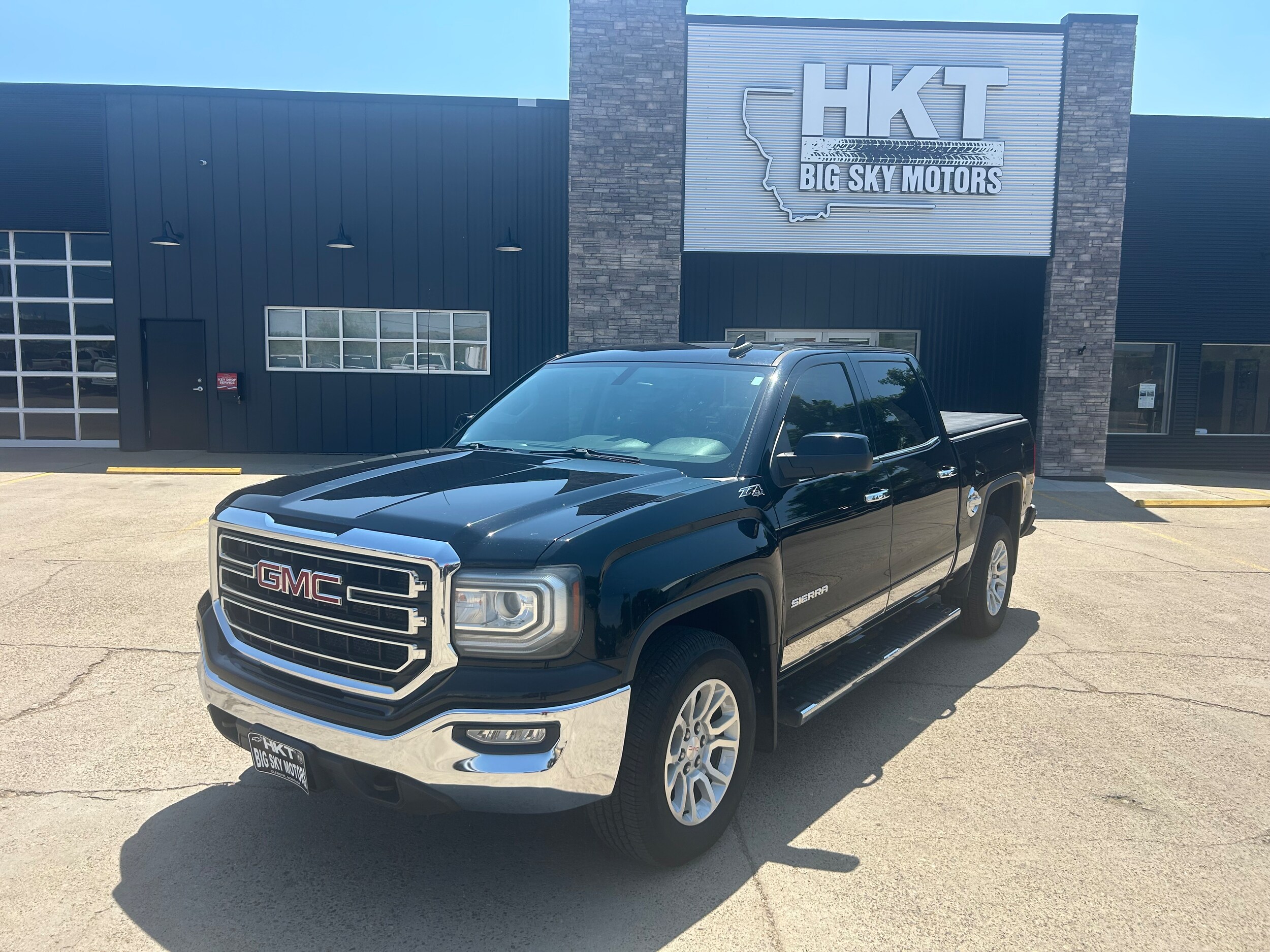 2018 Ford F-150 Raptor - White exterior view 7