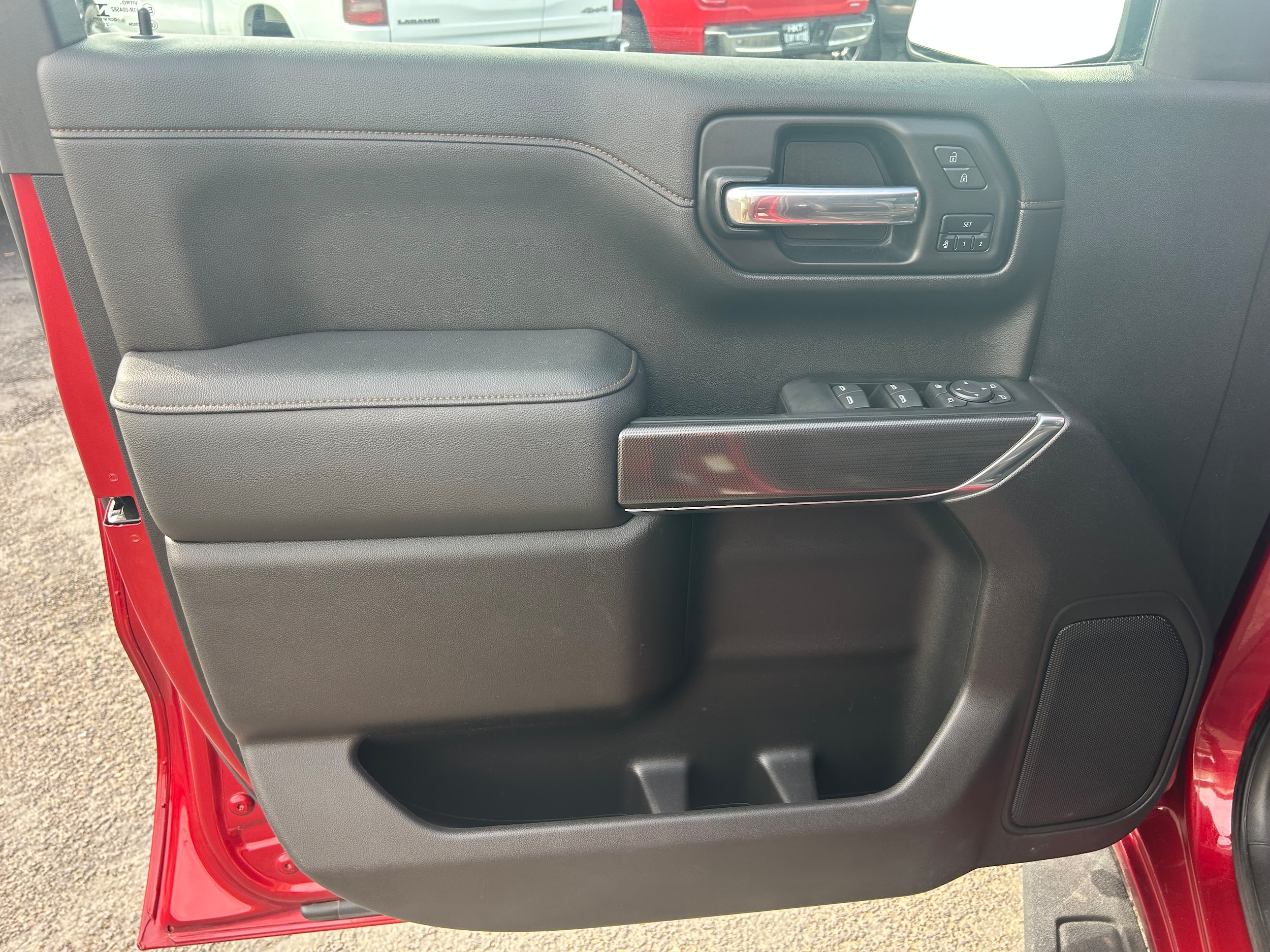 2021 GMC Sierra 1500 AT4 - Photo 8