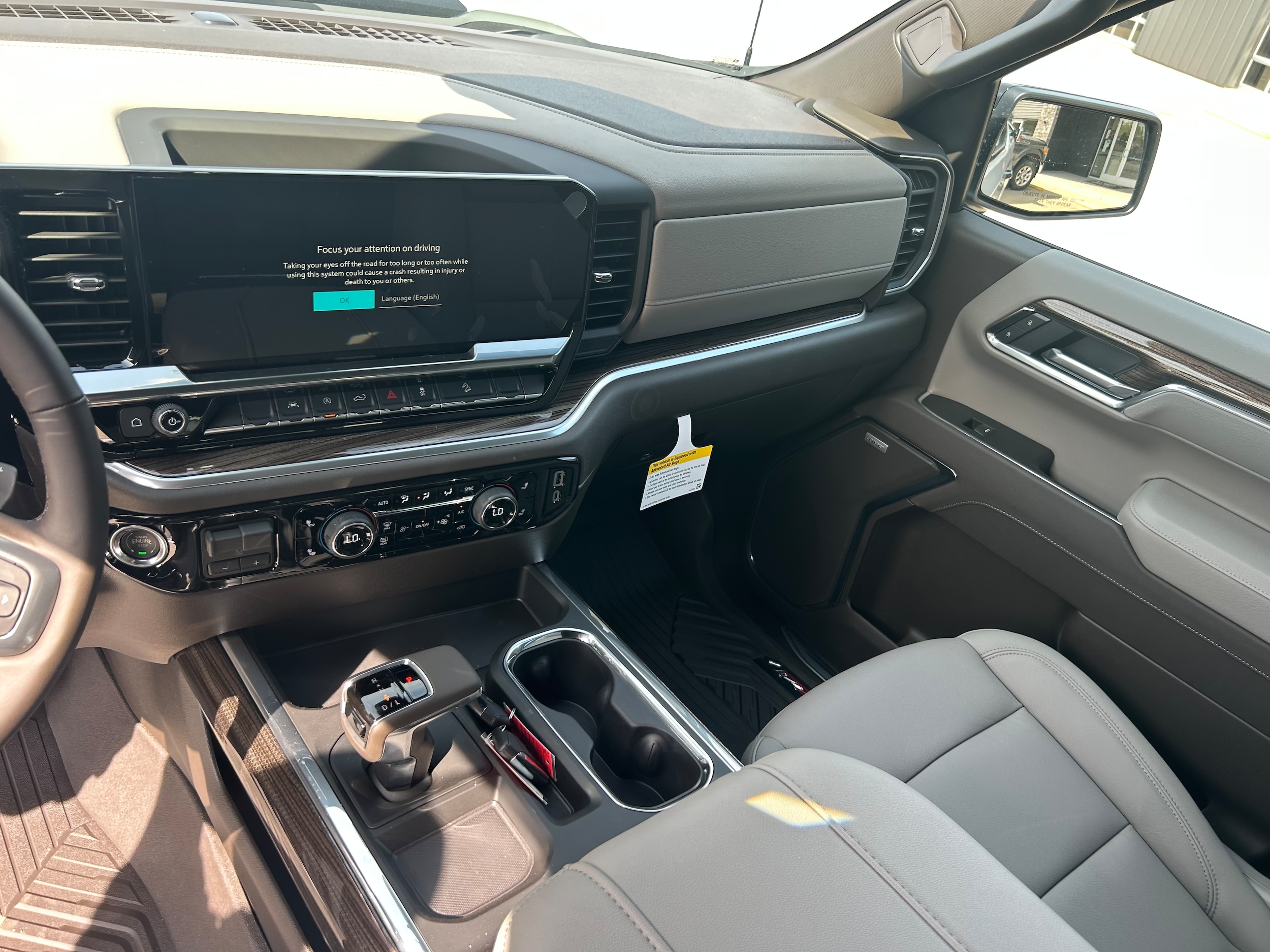 2026 Chevrolet Silverado 1500 LT Trail Boss - Summit White exterior view 10