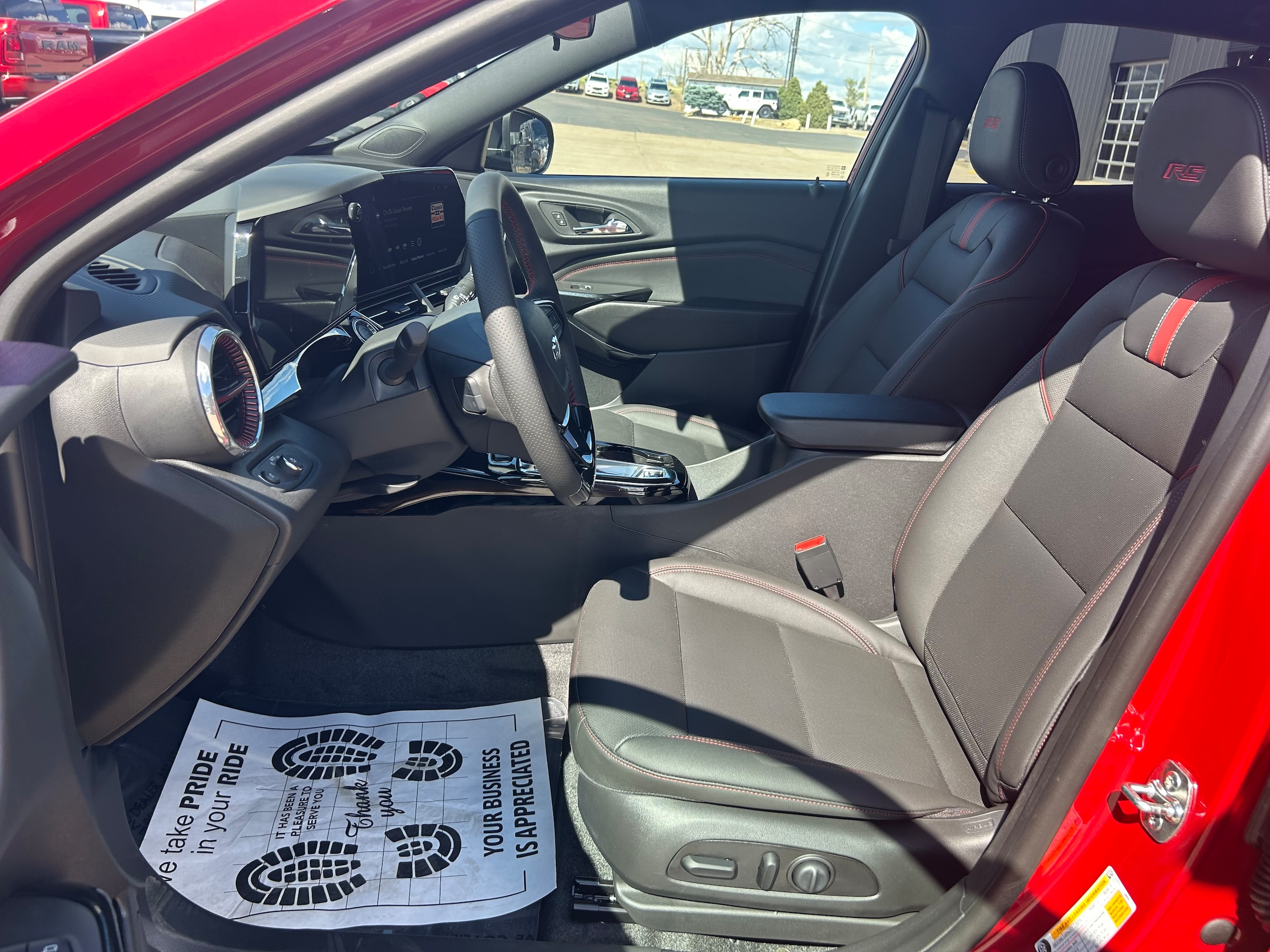 2026 Chevrolet Trax 2RS - Apex Red exterior view 7