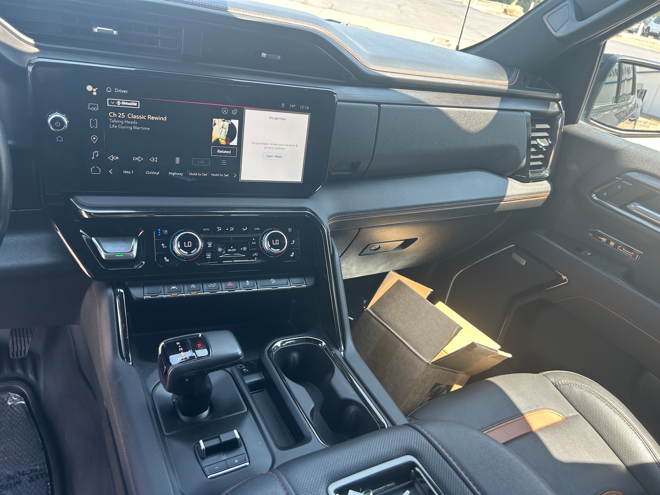 2022 GMC Sierra 1500 AT4 - Photo 9