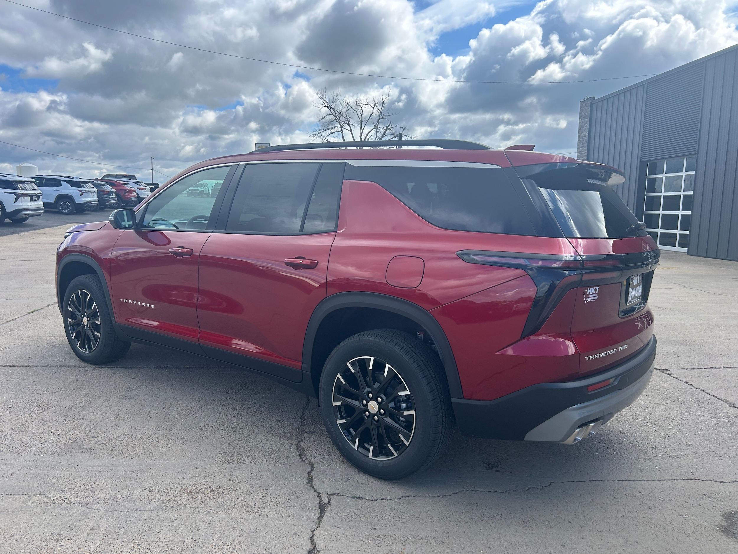 2026 Chevrolet Traverse LT - Radiant Red Tintcoat exterior view 4
