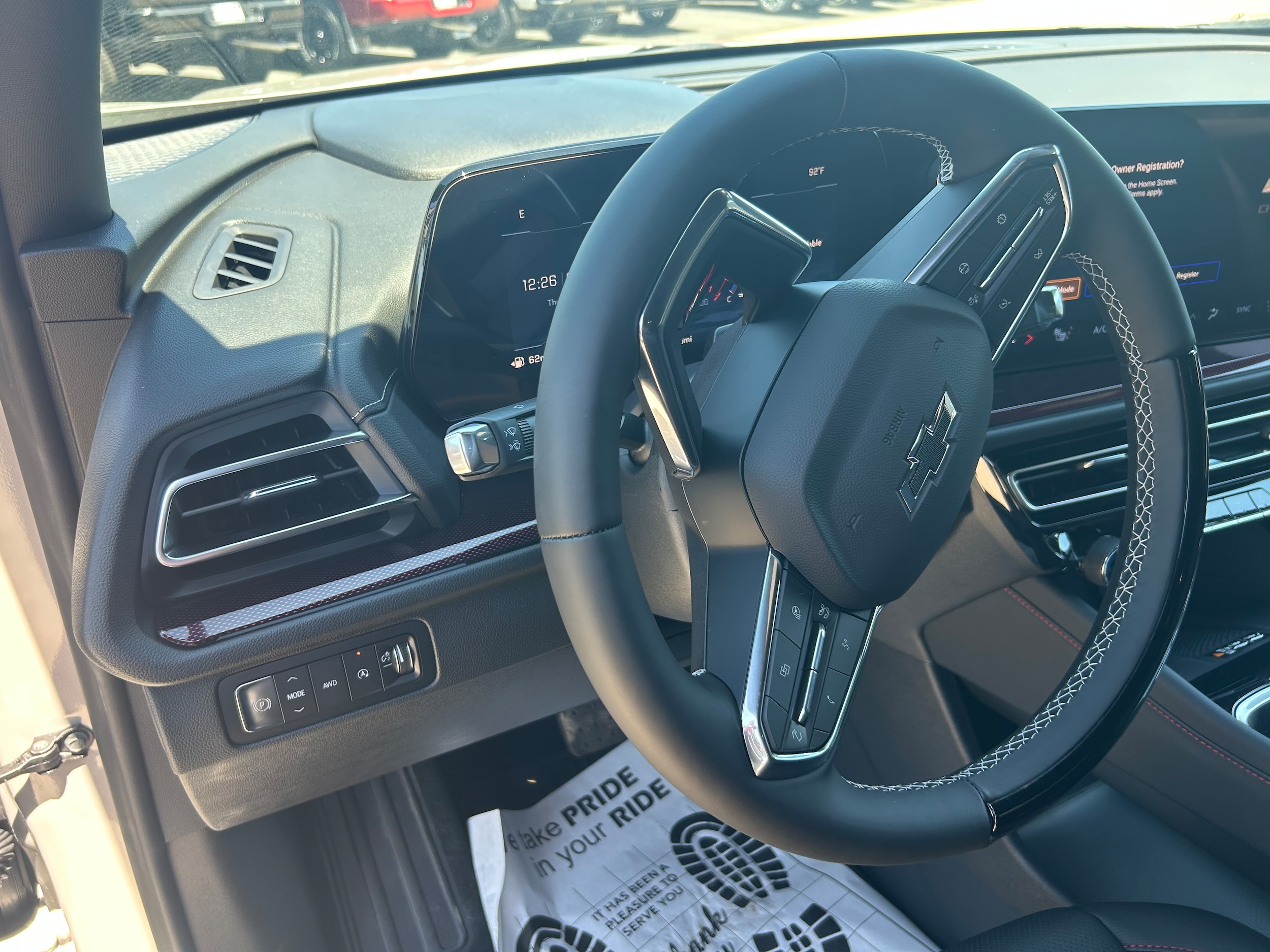 2026 Chevrolet Traverse Z71 - Sandstone Gray exterior view 9